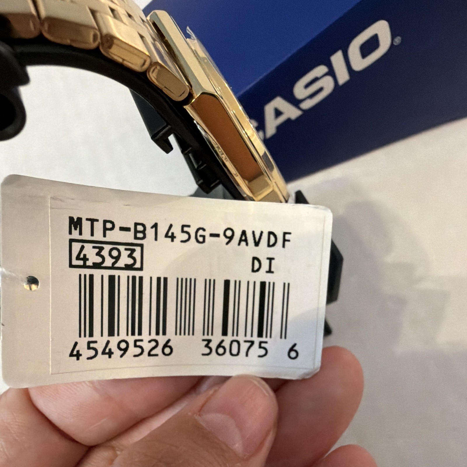 Casio MTP-B145G-9AVDF Quartz Analog Gold SS Bracelet 50m Date 35mm