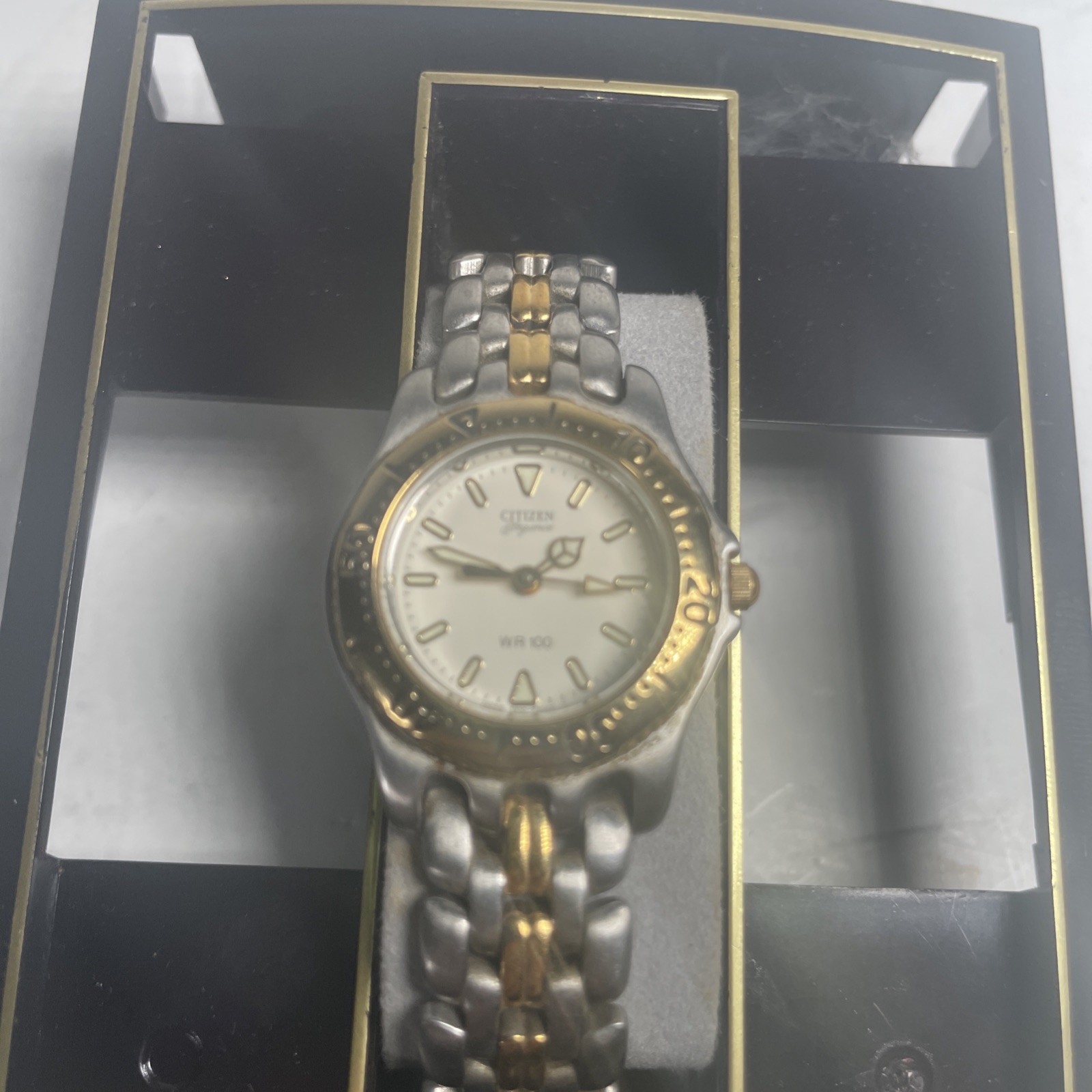 Citizen Elegance Quartz WR100 Two Tone Case And Band Rotating Bezel White Dial