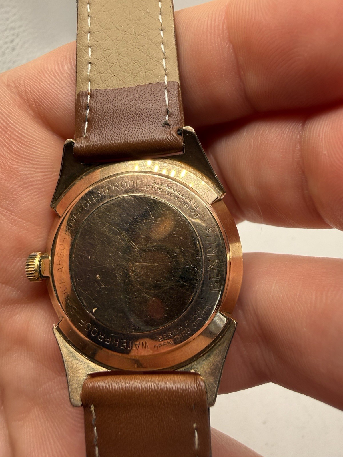 VINTAGE Benrus Shock Absorber Gold Linen Dial Mens Manual Wind Watch Swiss RUNS