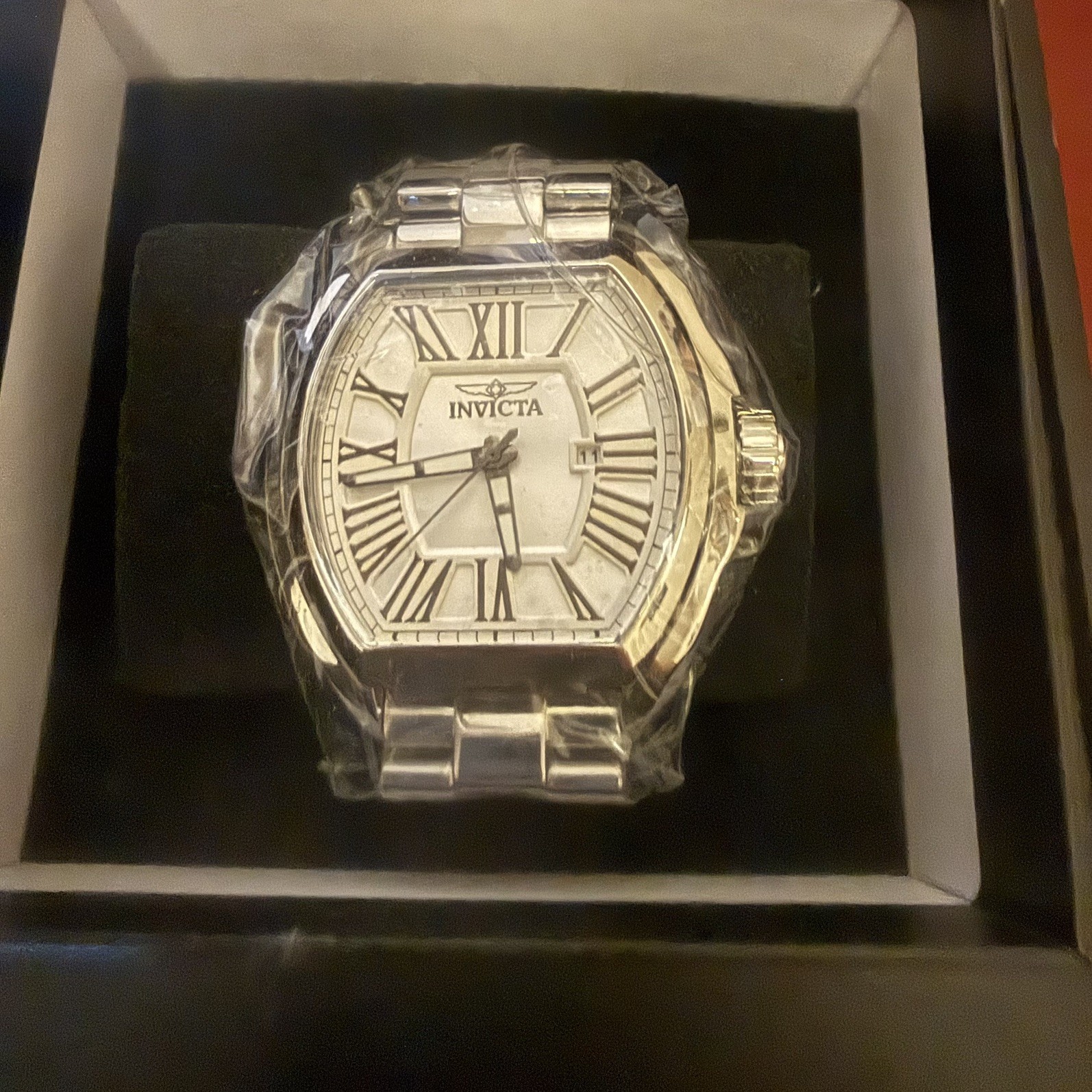 Invicta Pro Diver Roman Numeral Dial Elegant Men SS Quartz Classic Watch 48179