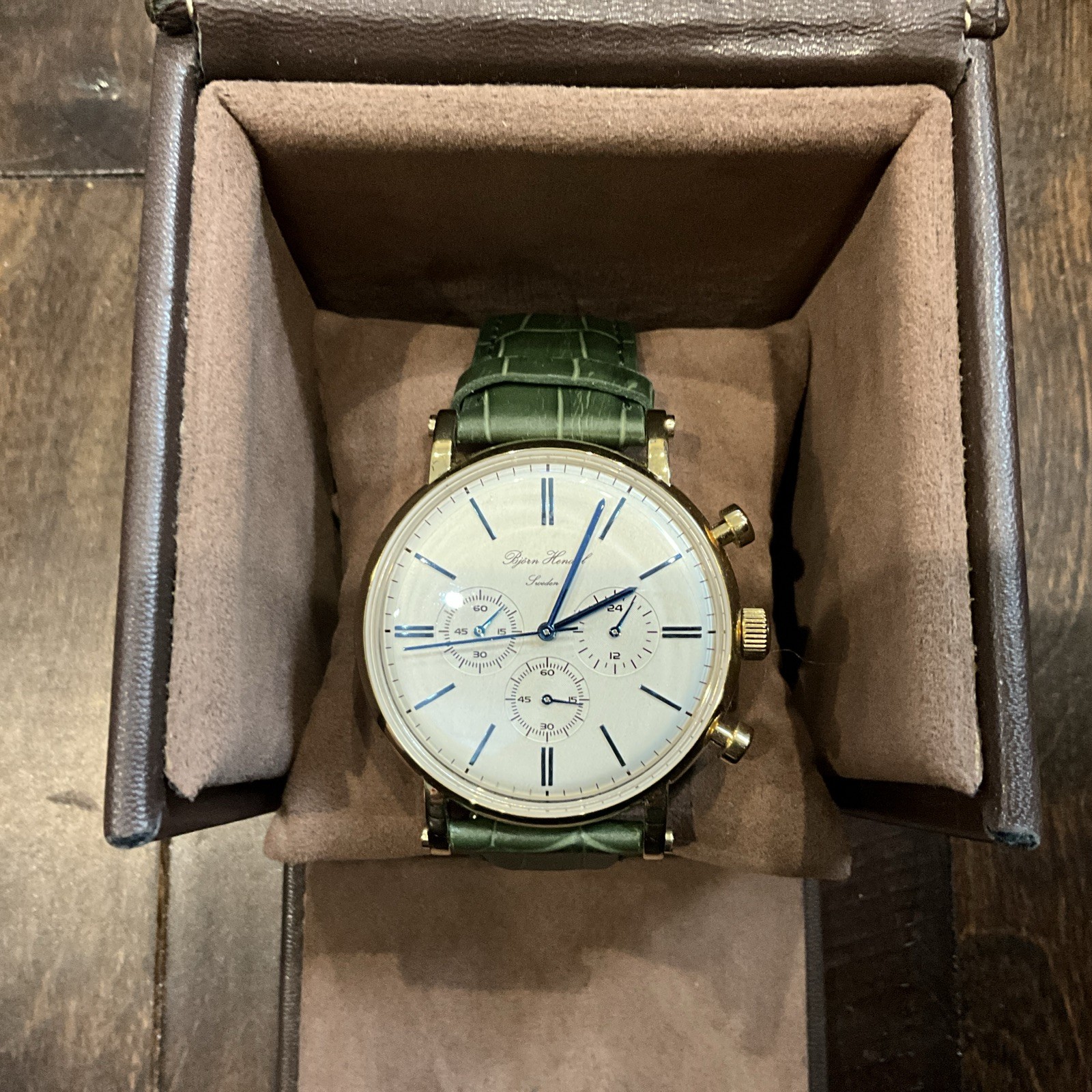 Bjorn Hendal Sweden Men’s Chronograph Watch White Dial Green Leather Strap