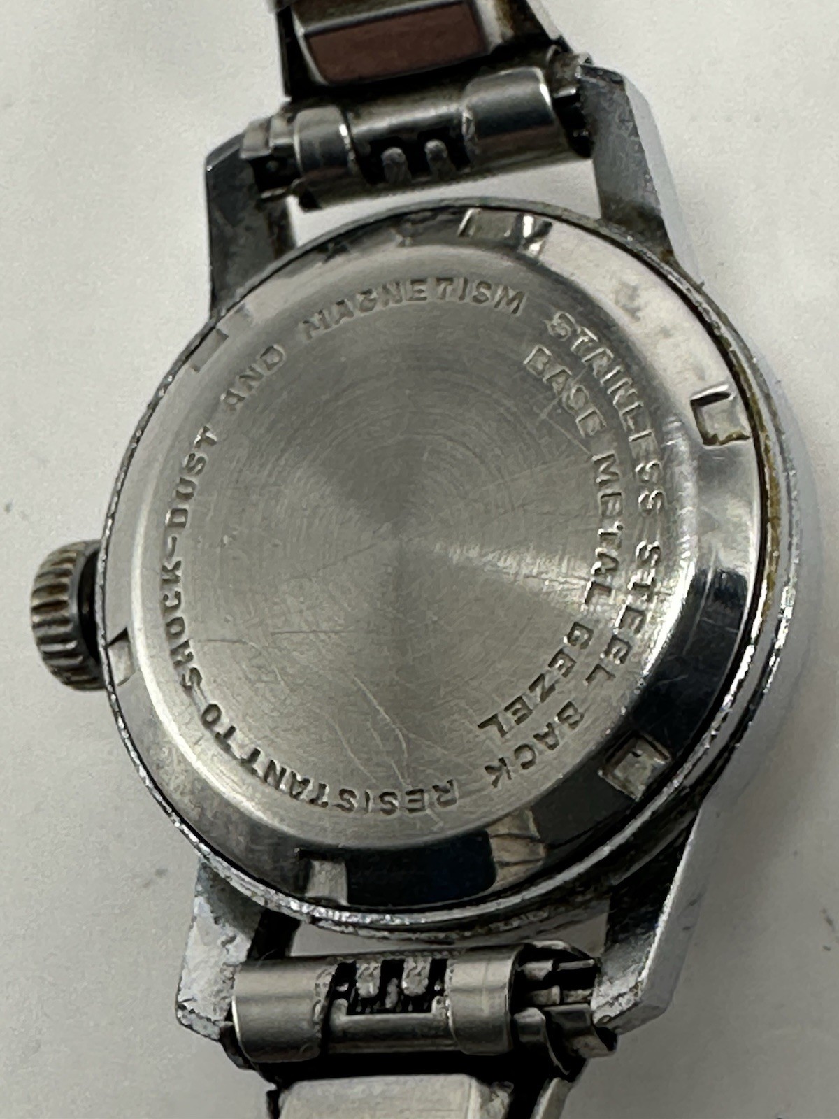 Solow Ladies Watch 17 Jewels Works Manual Wind Incabloc 23MM 5.75″ Stretch G24