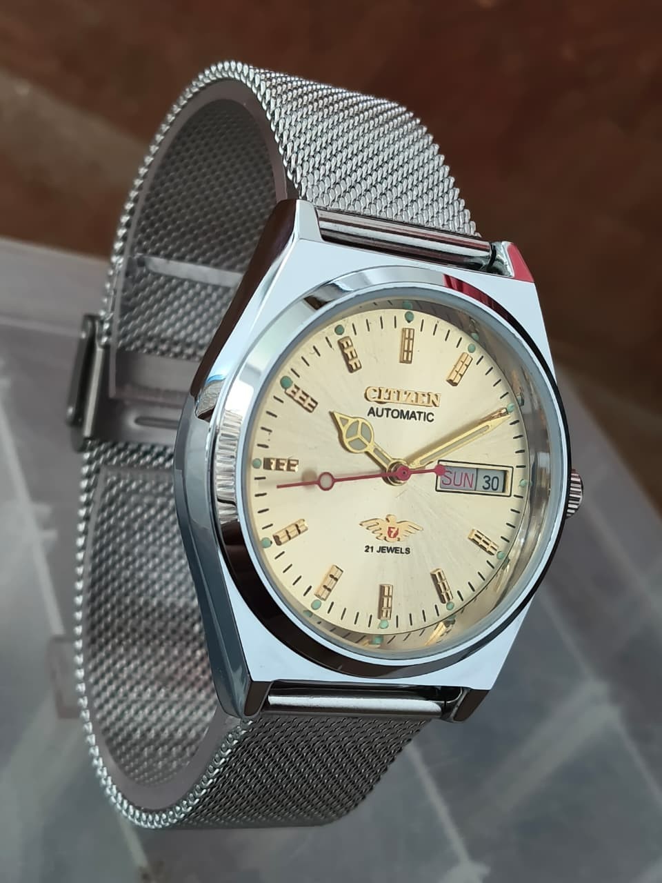 Automatic 8200 21Jewels Restored Dial Golden DayDate Mens Japan Watch Vintage 76