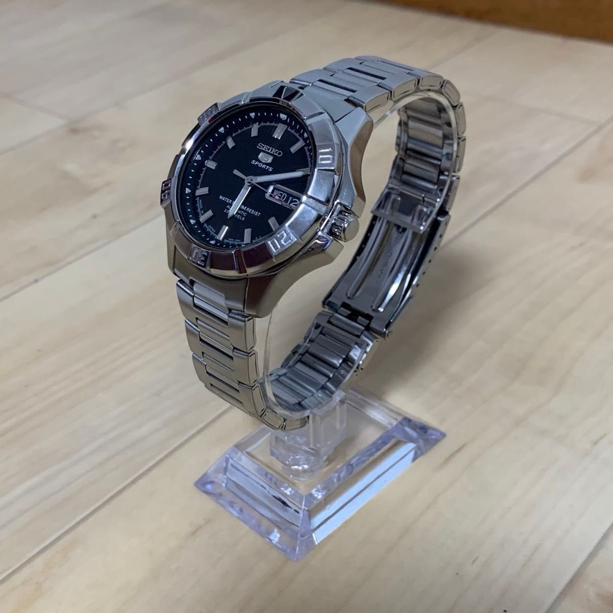SEIKO 5 SPORTS Automatic Wristwatch Black Dial Silver Case Pre-owned – Good