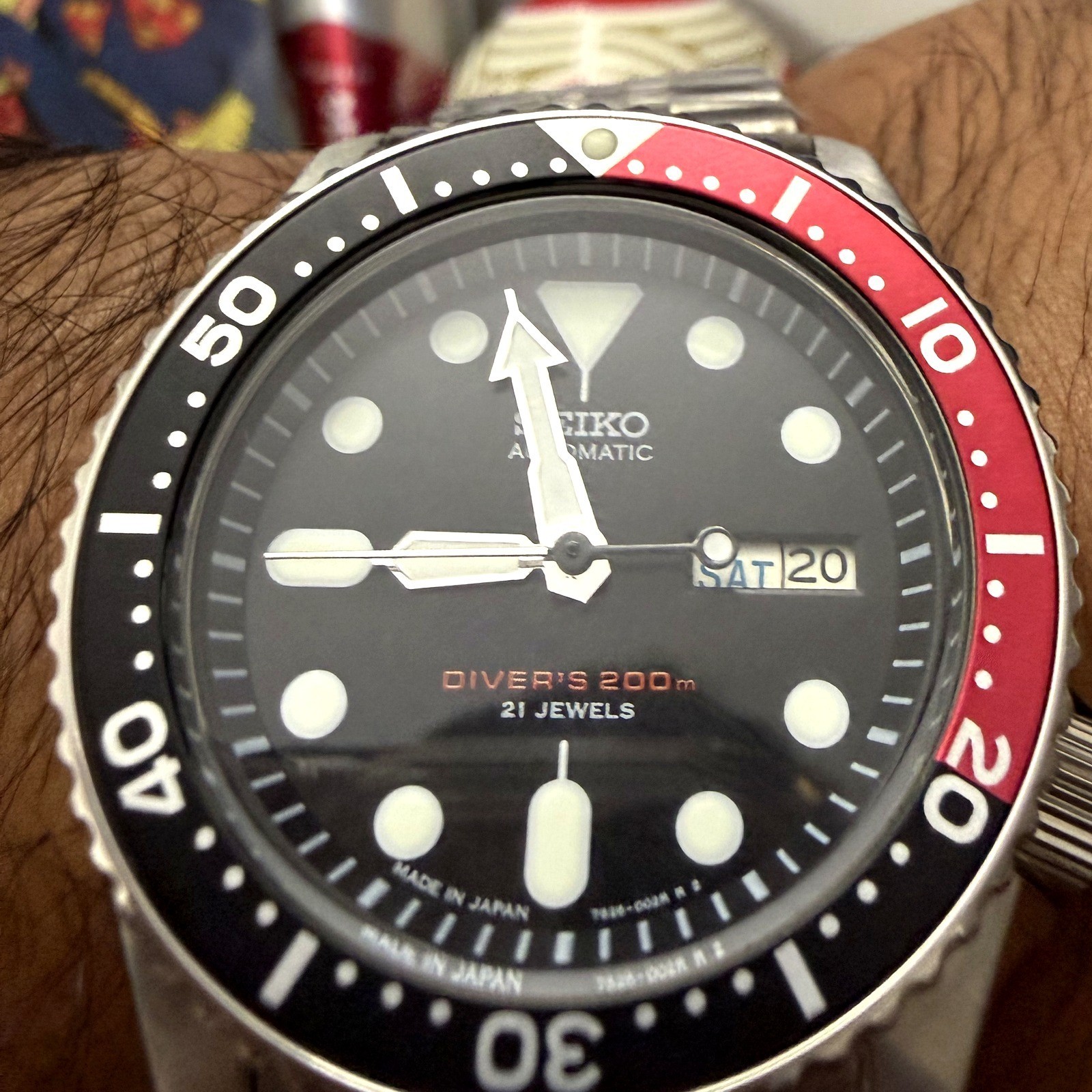 Seiko SKX007 Automatic Diver 200m Black Red Coke Bezel Day Date Mens Watch