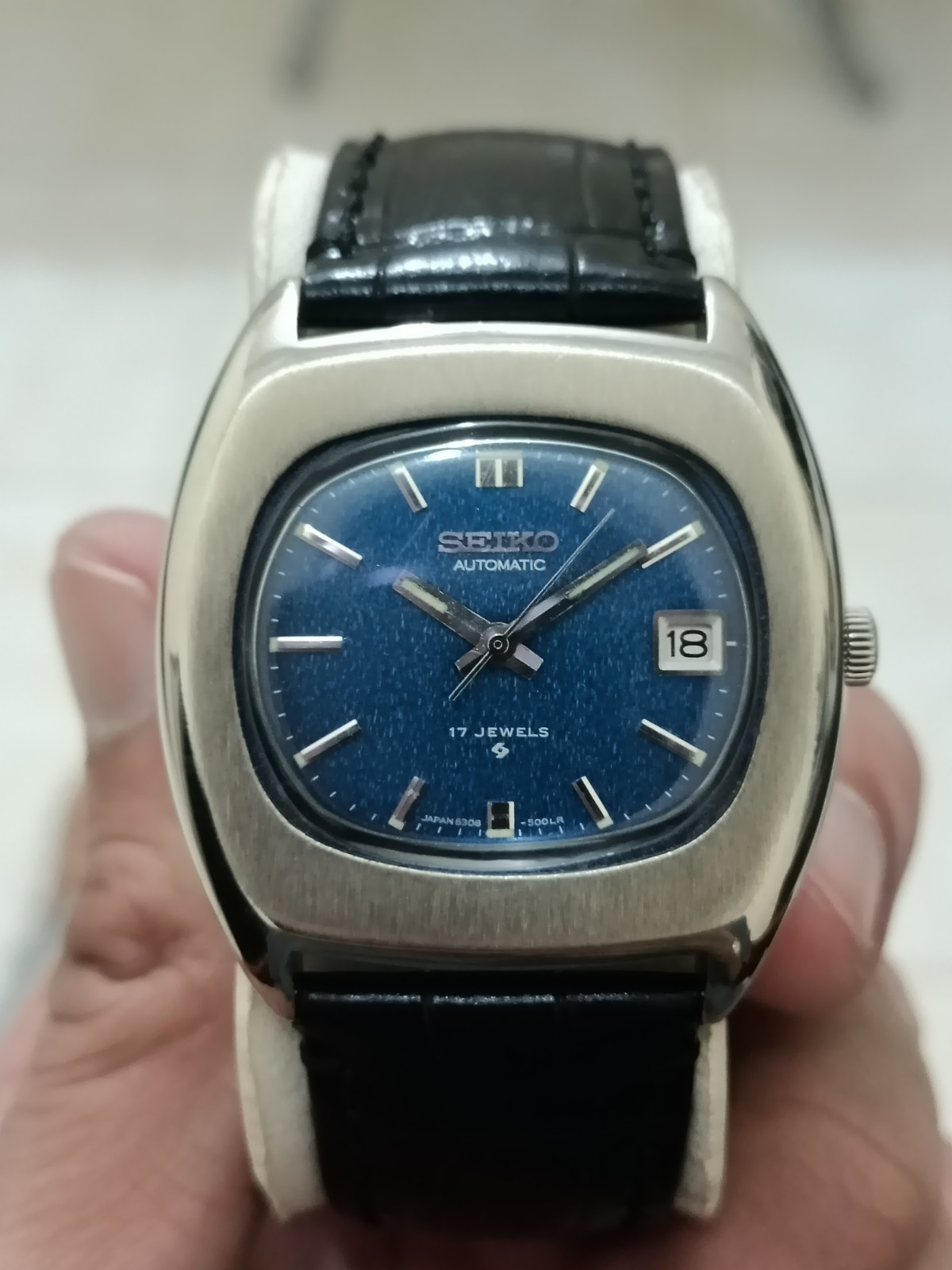 Rare Seiko Automatic Blue Textured Dial Japan Men’s Dress Watch 6308-5000