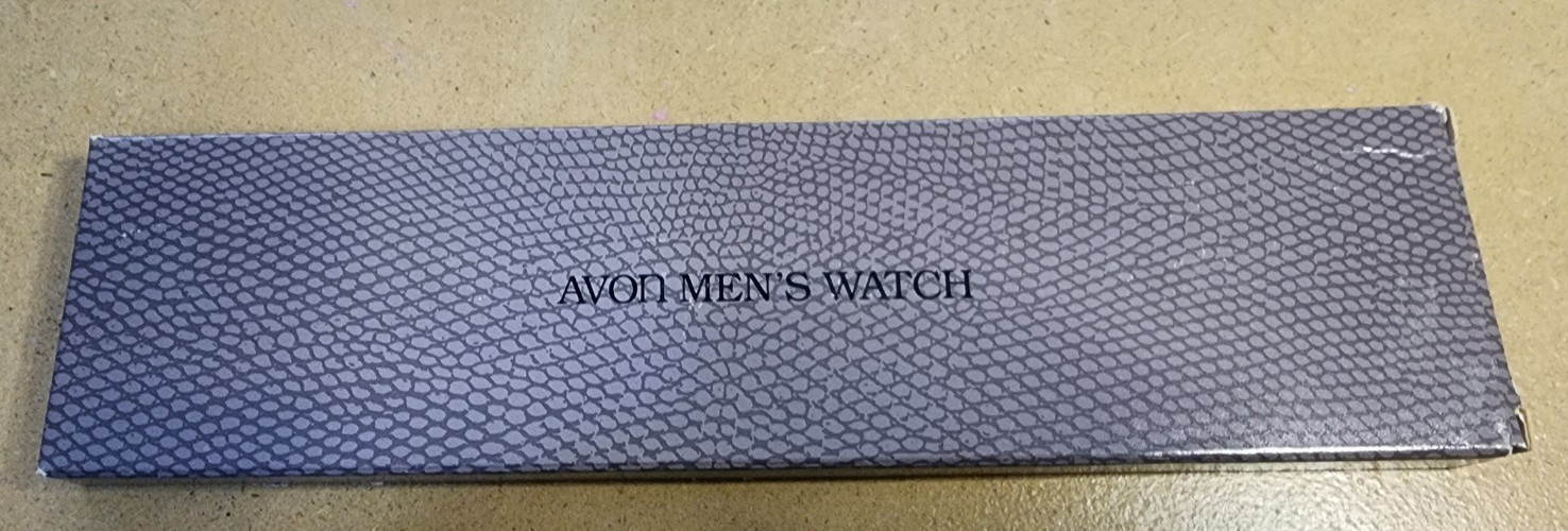 Avon Men’s Elegant Watch Black Leather Band – NIB