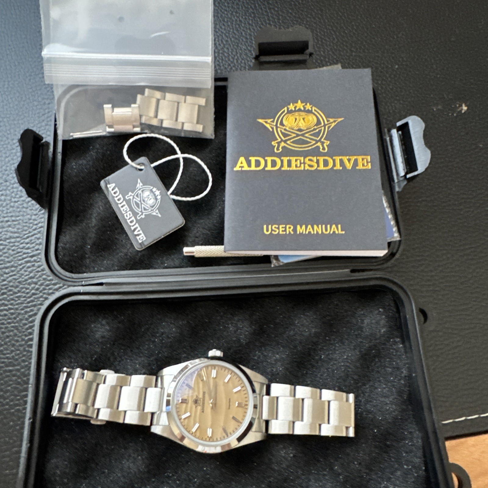 ADDIESDIVE Men’s Watch Sand Dial 36mm HF Quartz 100m Waterproof Diver Beige
