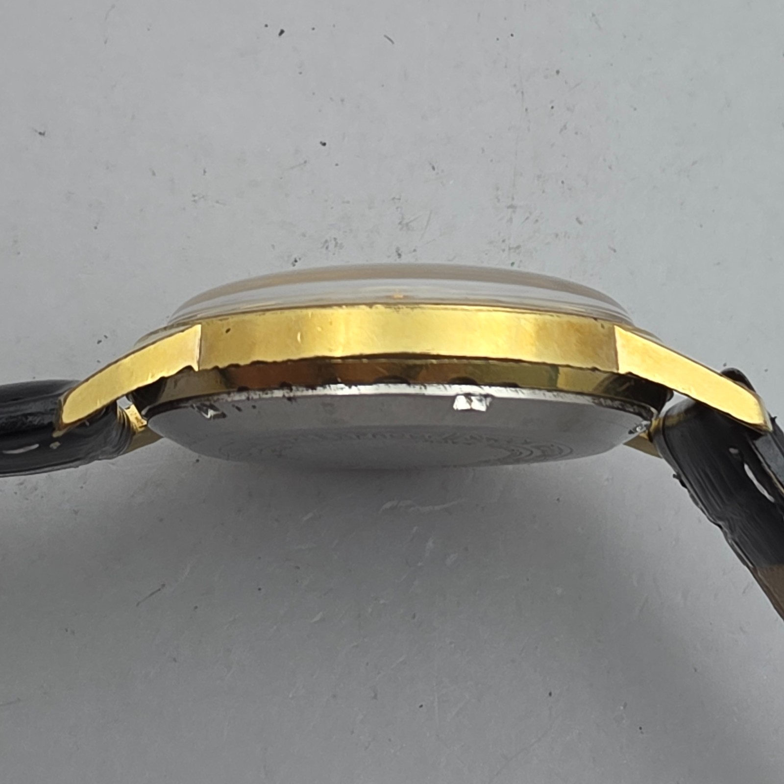 Vintage GRUEN men’s manual wind watch 522RSS Linen dial swiss 1960s