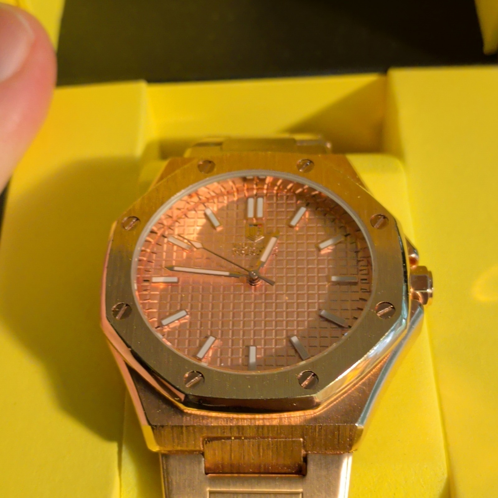 Invicta Quartz Analog Wristwatch Gold Tone Octagon Textured Dial Bracelet Box