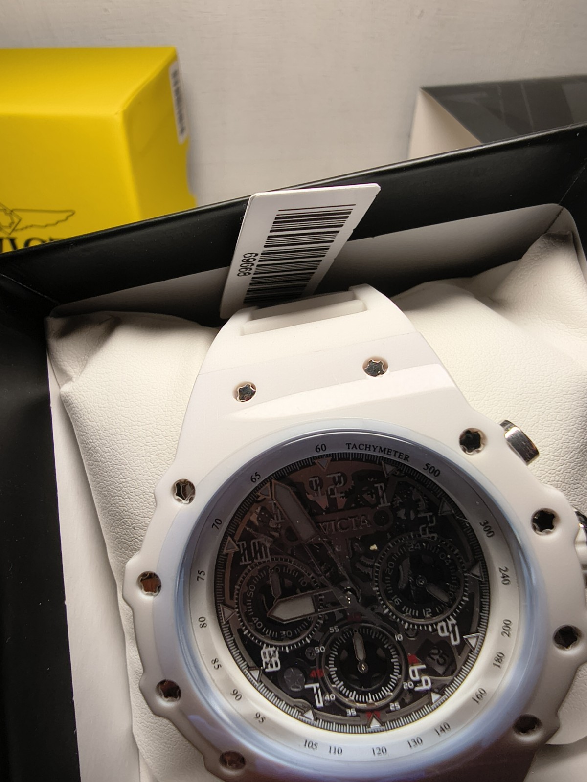 Invicta Racing Vaulthan Men’s Watch – 44mm. White With Tags