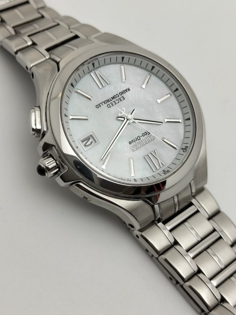 Brand New Citizen Line Exceed White Mother of Pearl Dial Radio Solar H410