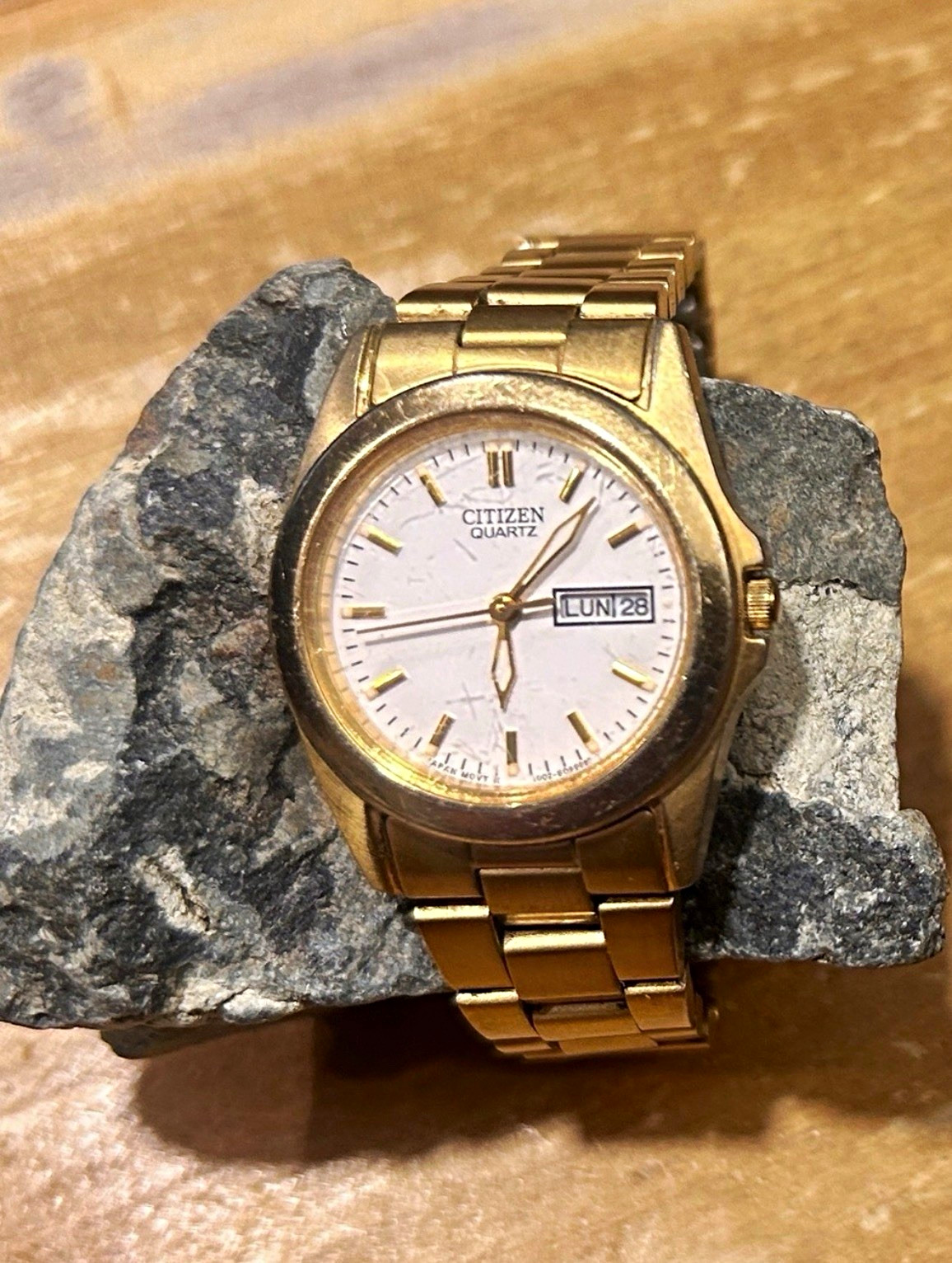 Citizen Gold-Tone Bracelet Watch with White Dial/ Date inset