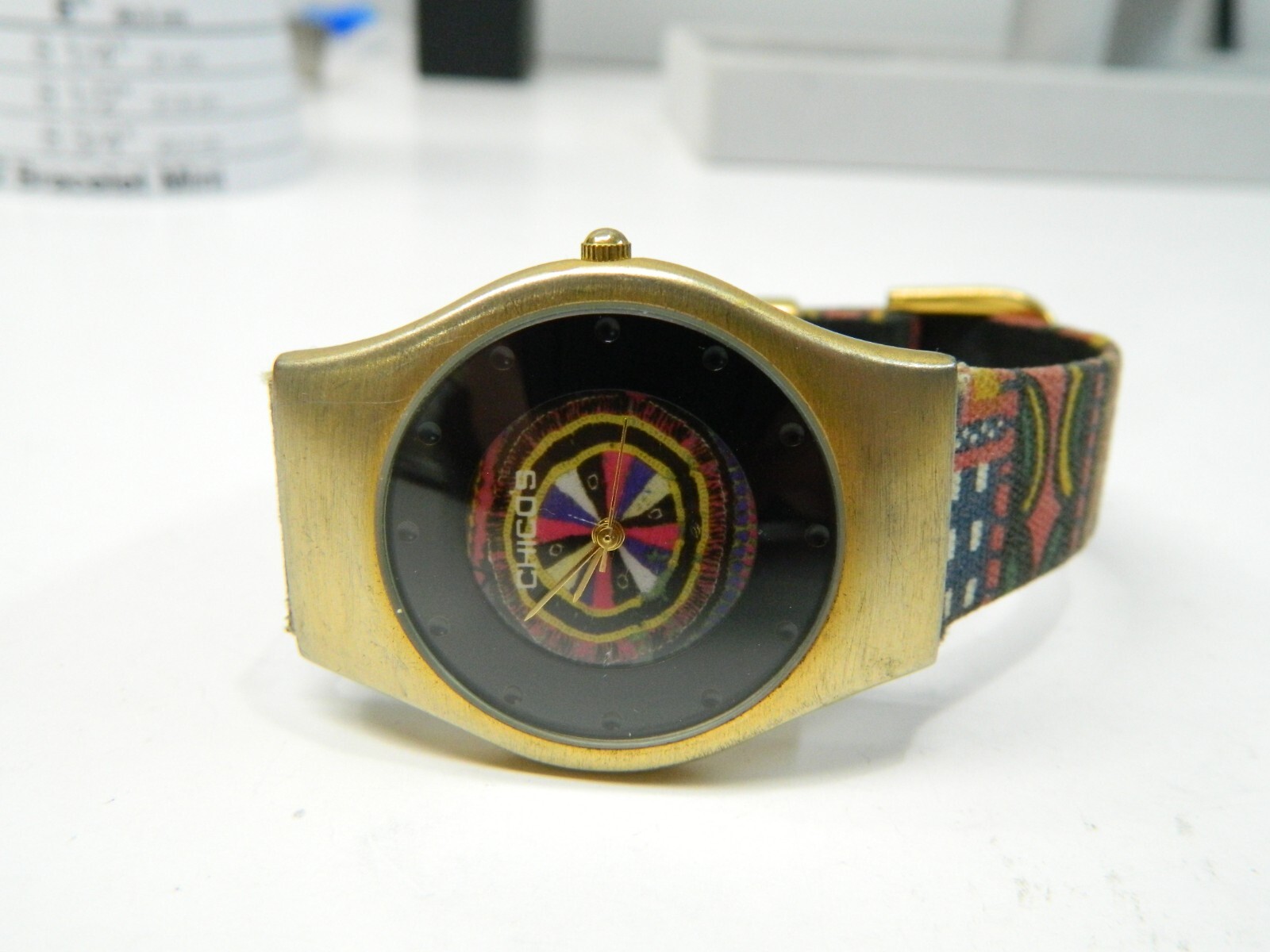 CHICO’S FUNKY Psychedelic brushed gold tone lady’s watch/wristwatch