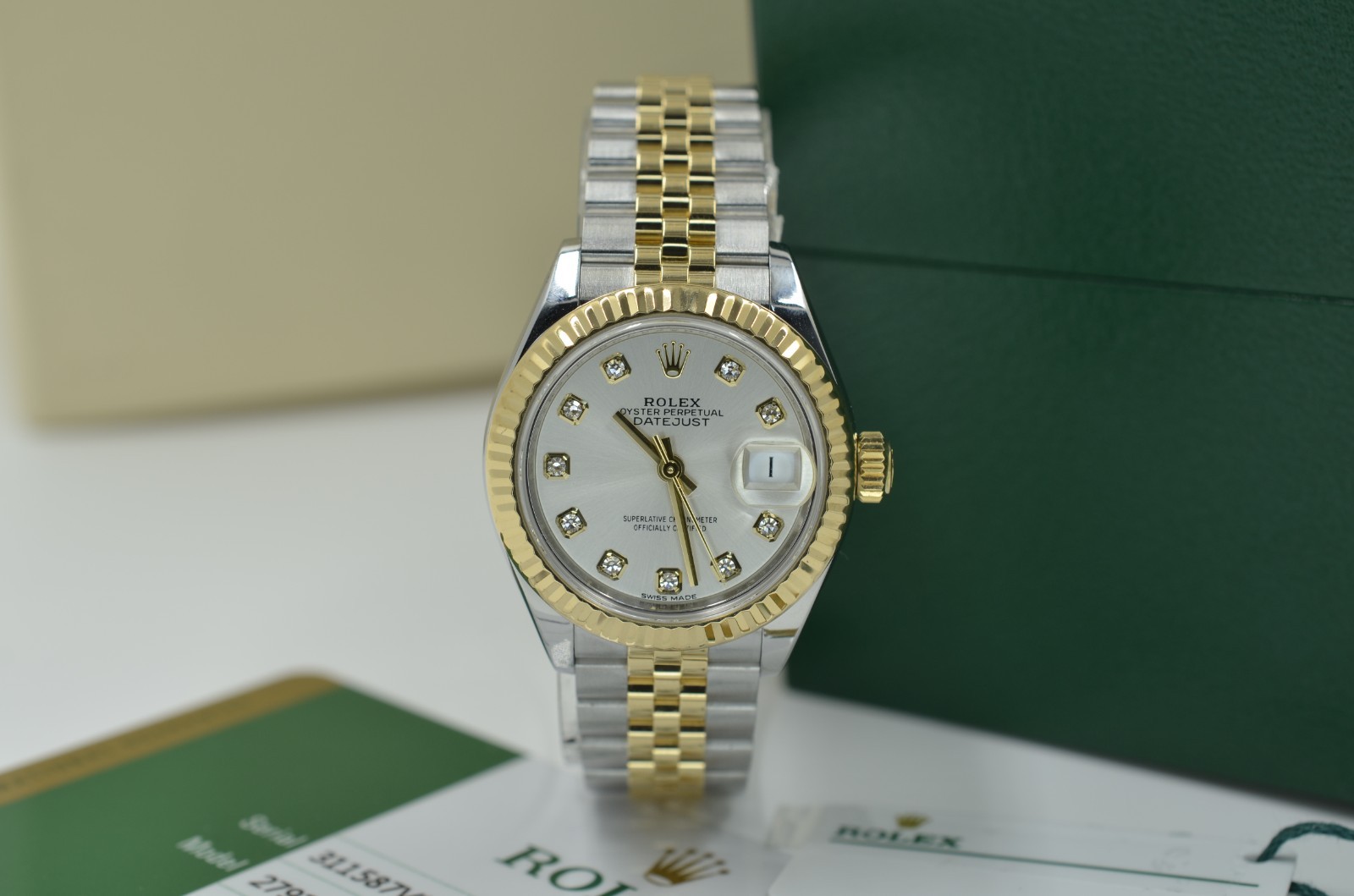 Rolex Lady-Datejust 28mm 279173 silver diamond dial 2019 with box and papers