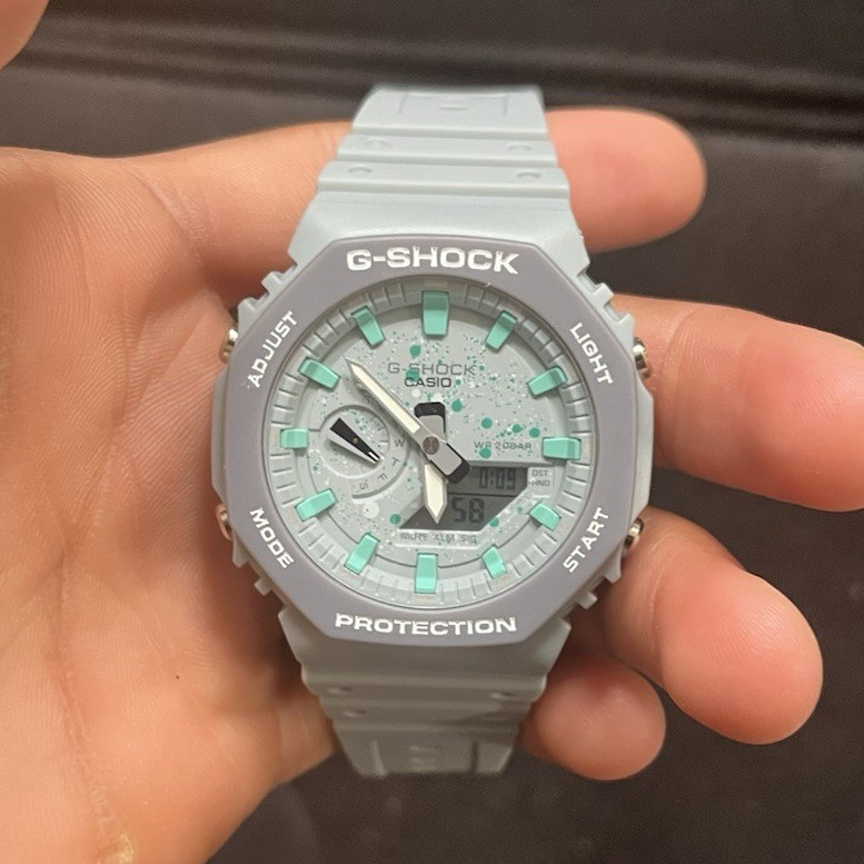 Casio G-SHOCK Analog/Digital Quartz Gray Resin 200m Date w/ Box Papers