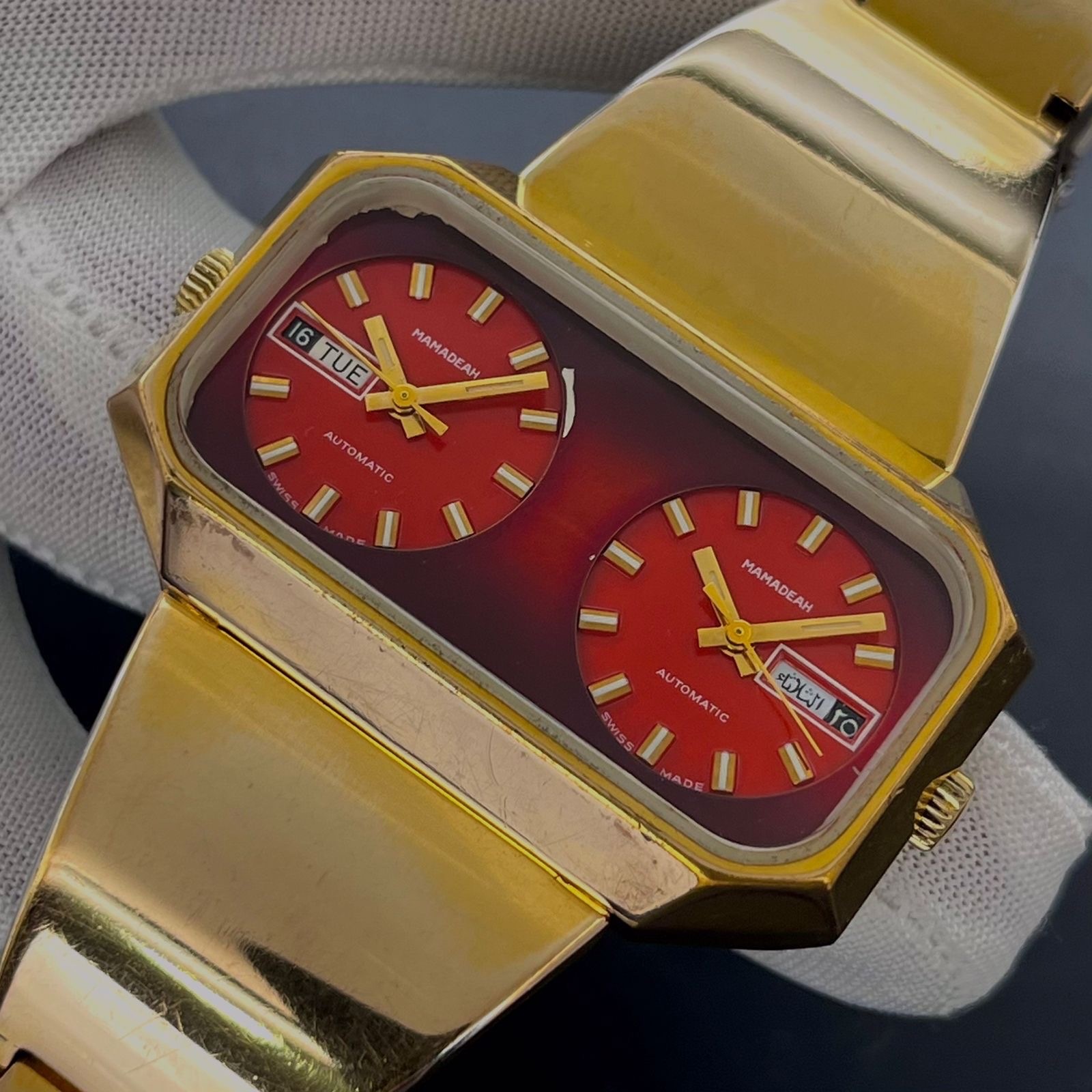 Vintage Mamadeah Automatic Red Ruby Double Dial 42 Jewels Swiss Men’s Watch 5024