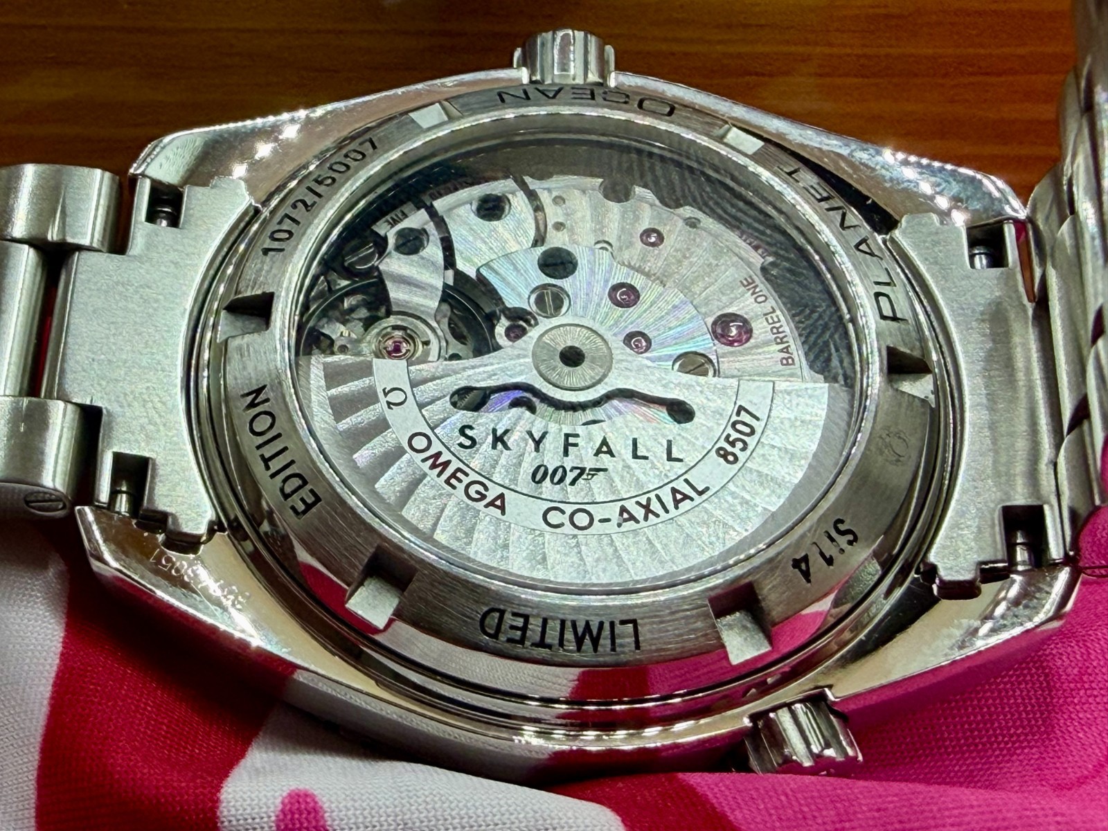 OMEGA Seamaster Planet Ocean 600m “Skyfall” James Bond Edition Limited