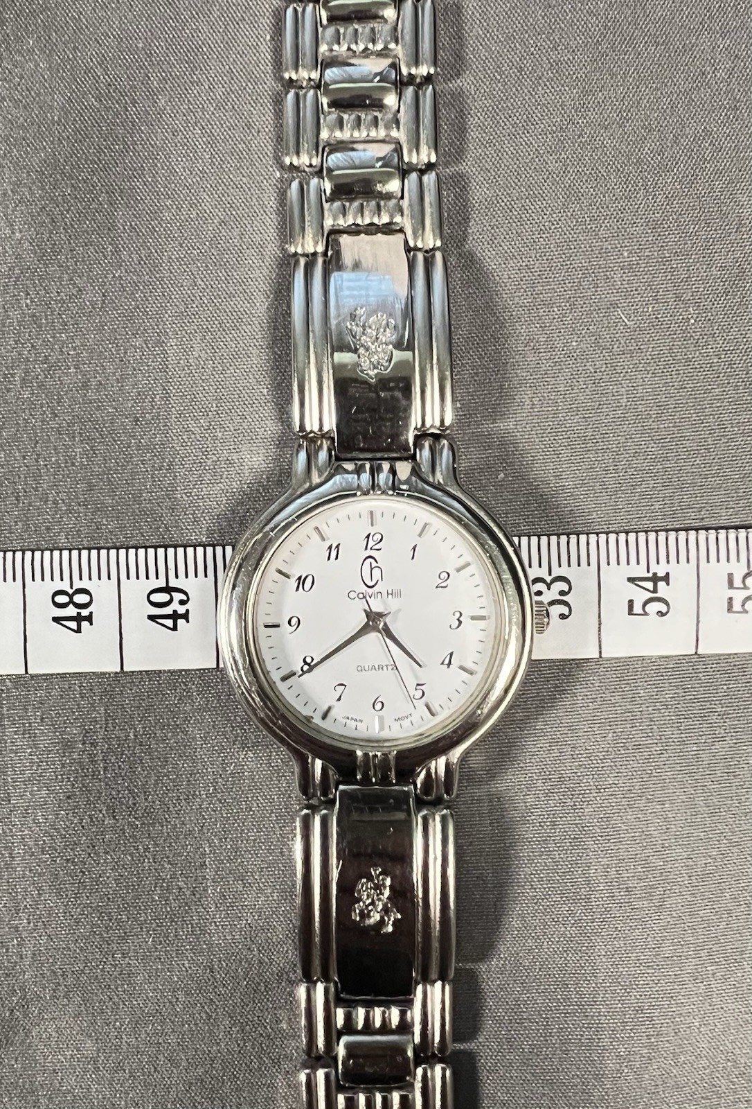 Calvin Hill Silver Tone Quartz Watch 30mm Case 7.75″ Bracelet New Battery Works!