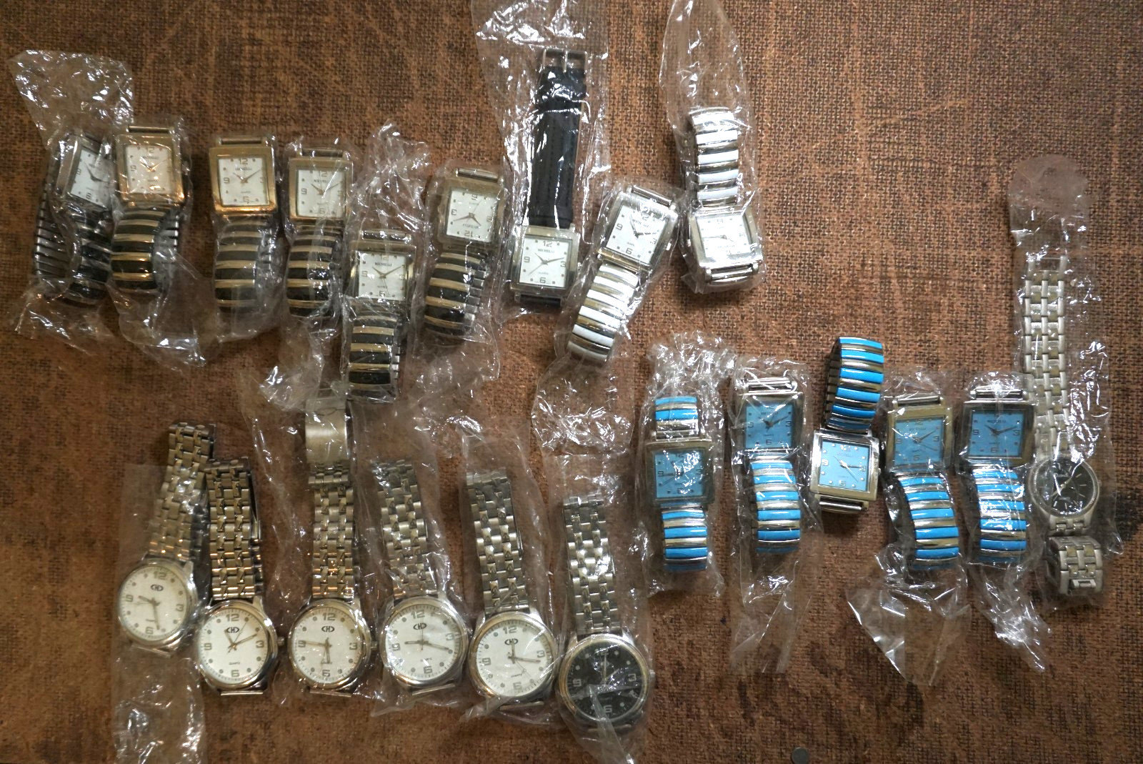 21 mens watch QUARTZ NEW OLD STOCK CHINA W/ JAPAN MOVEMENTS ALL NEED BATTERIES