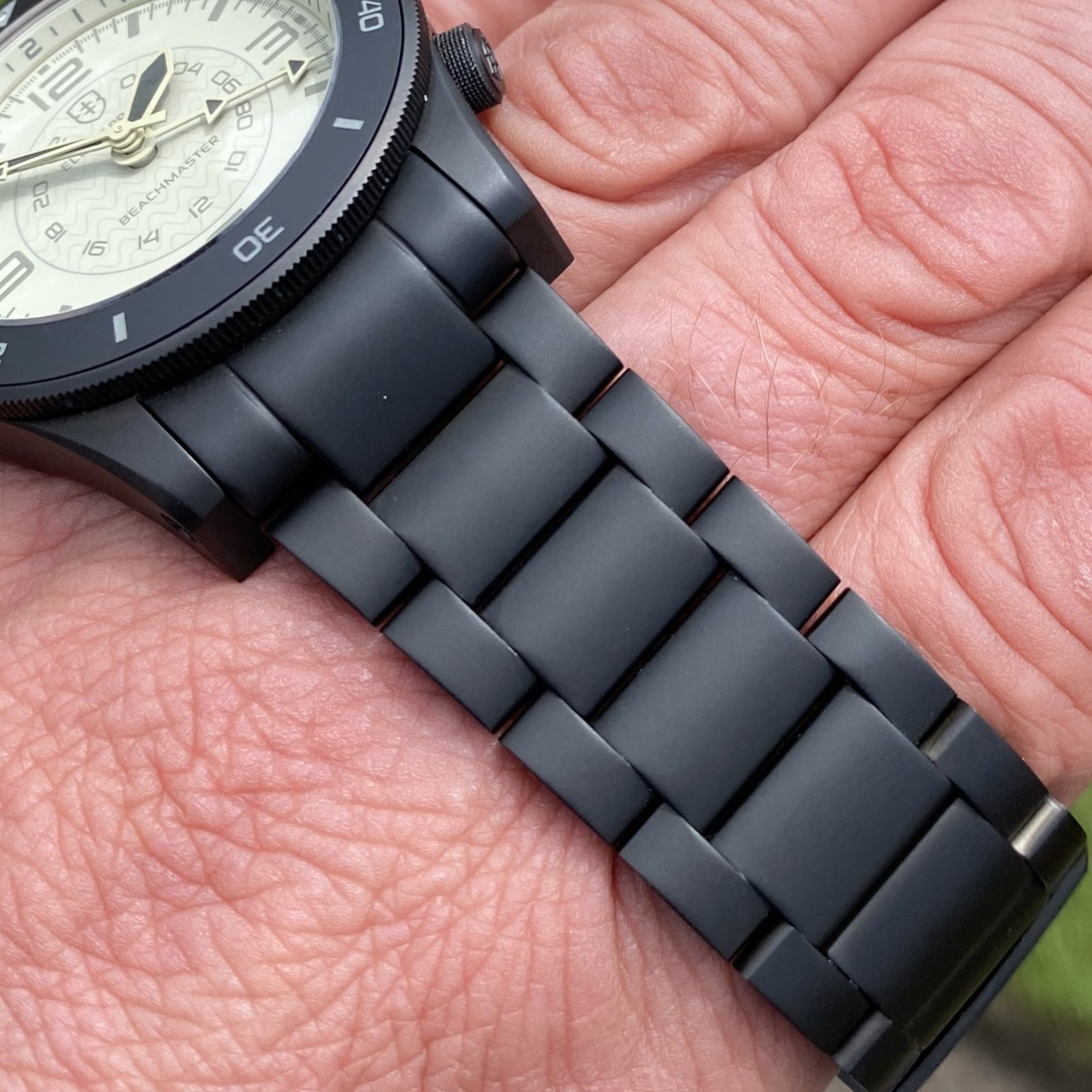 Elliot Brown Beachmaster Ghost Professional Black PVD Swiss Quartz Watch 40mm
