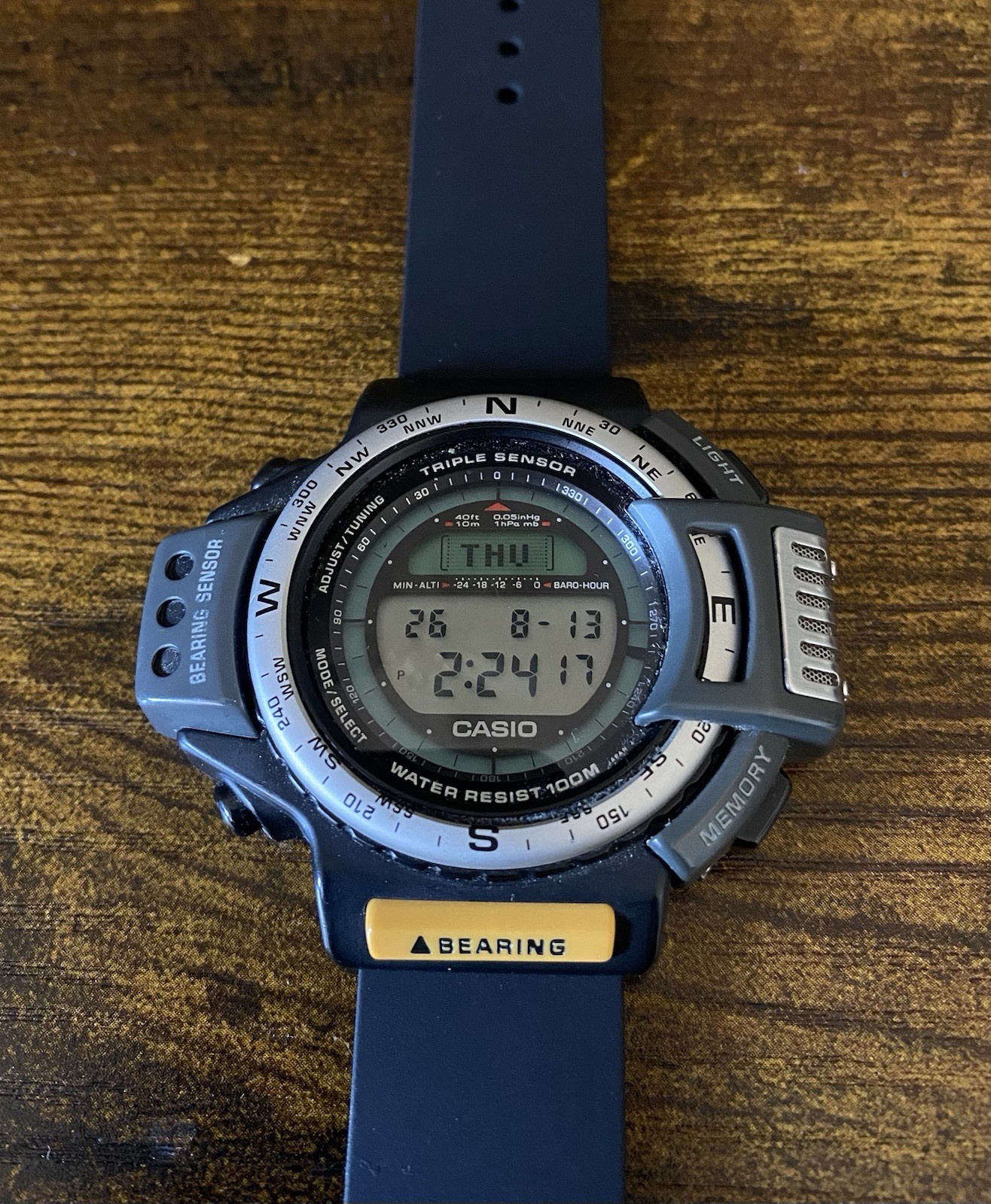 Beautiful Vintage Men’s Casio ATC 1200 Triple Sensor 1170 Module Works