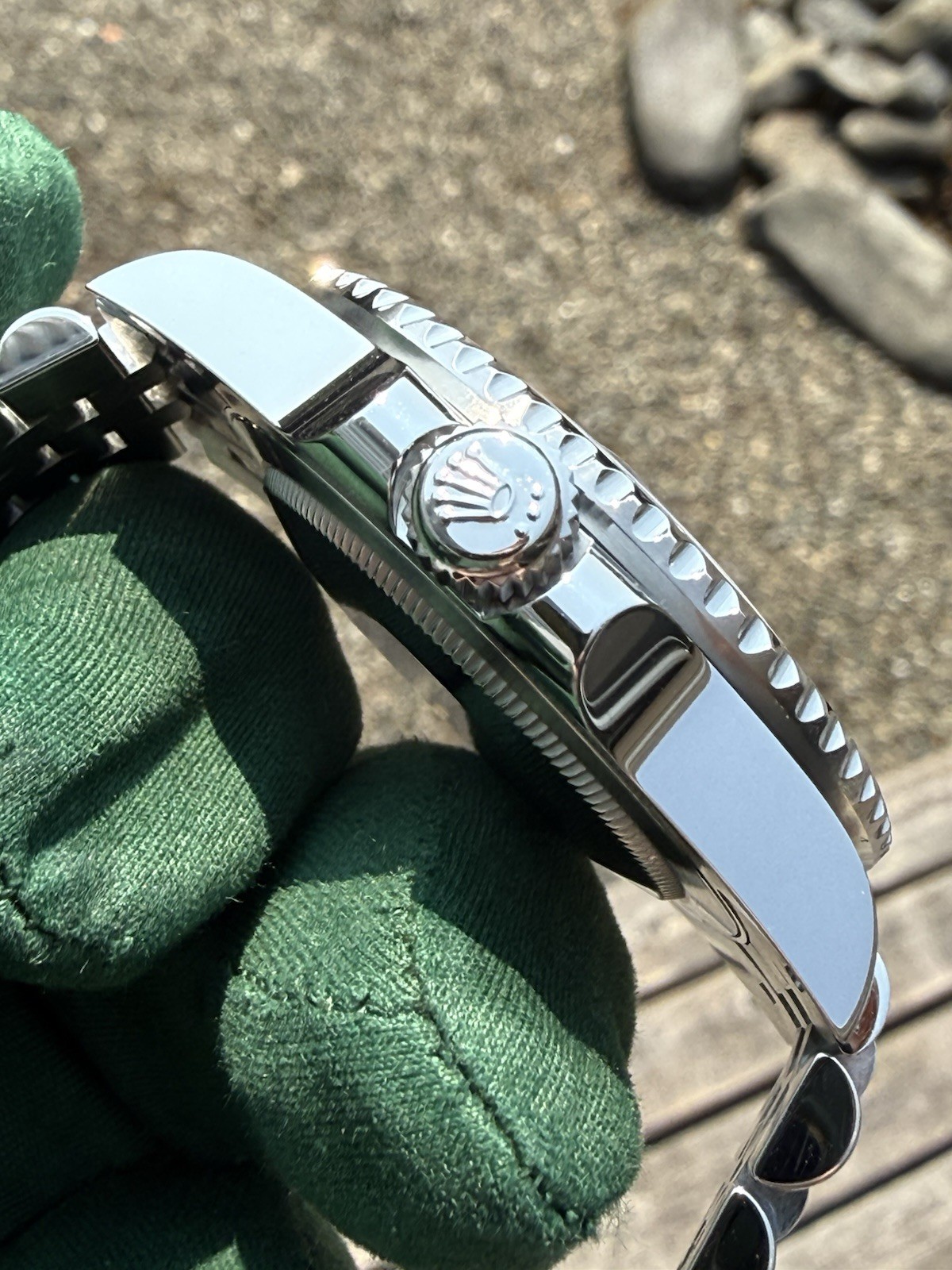 2024 Rolex GMT-Master II 40mm LHD Green/Black “Sprite” Steel Jubilee 126720VTNR