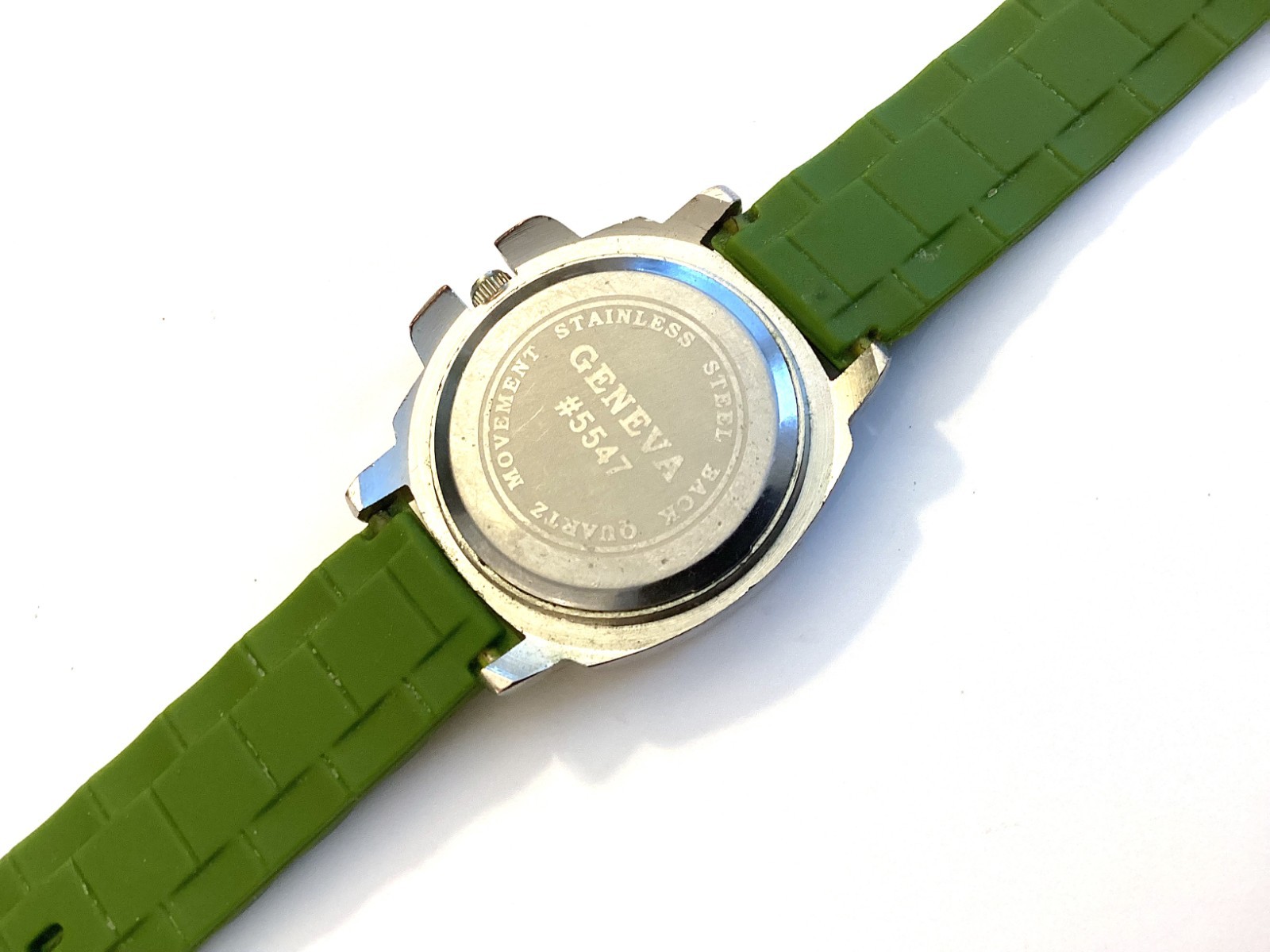 Geneva Womens Watch Silicone Rubber Band, Round Pea Green WORKS!