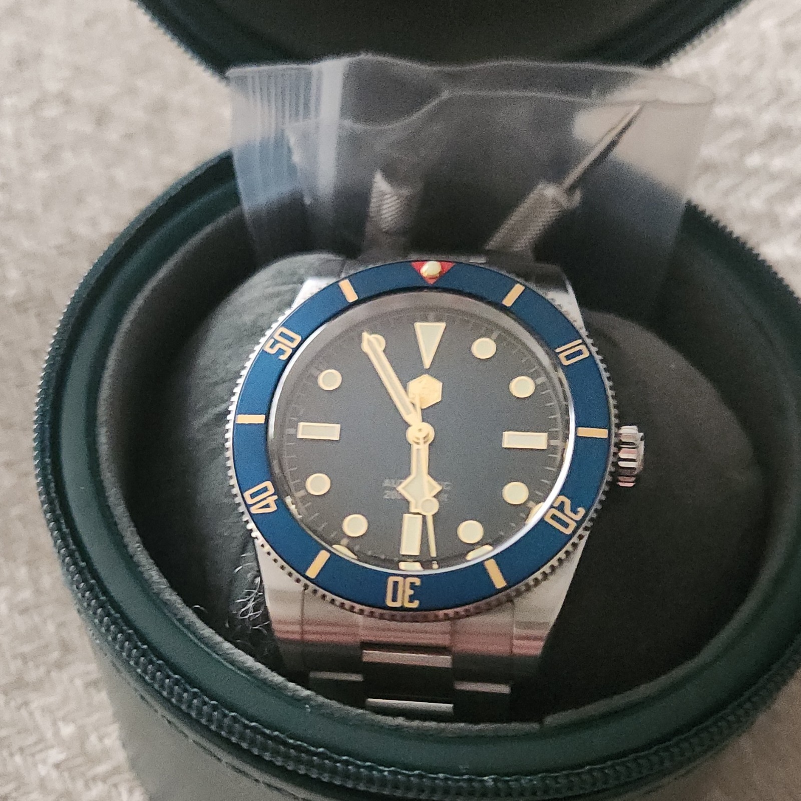 San Martin SN0138-GB 2026 New Upgraded 37mm BB54 Men’s Diver ST2130 (Green C3)