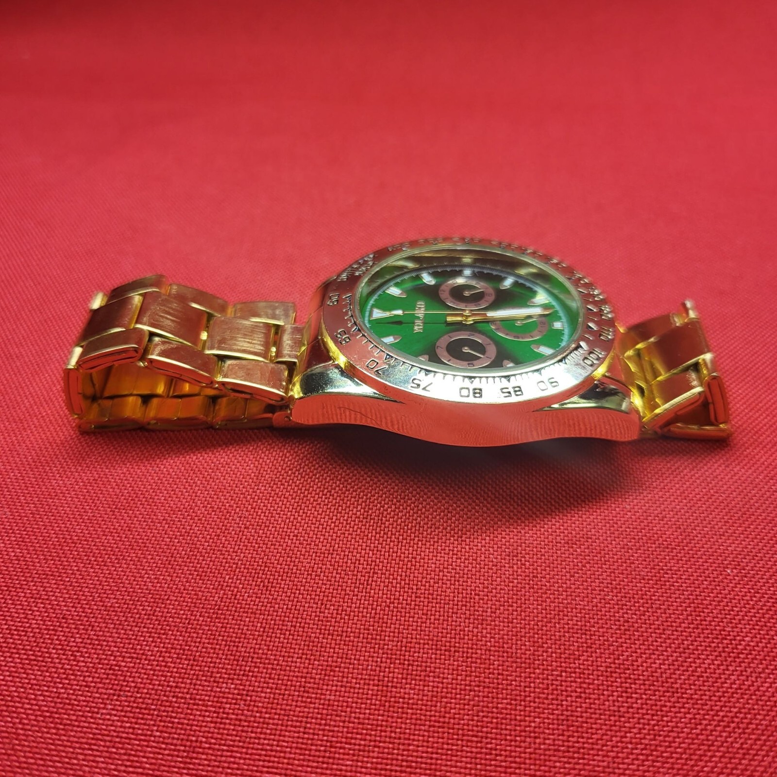 Yolako Watch Luxury Mens Green Gold Metal Round Pointer Quartz Watch Fancy