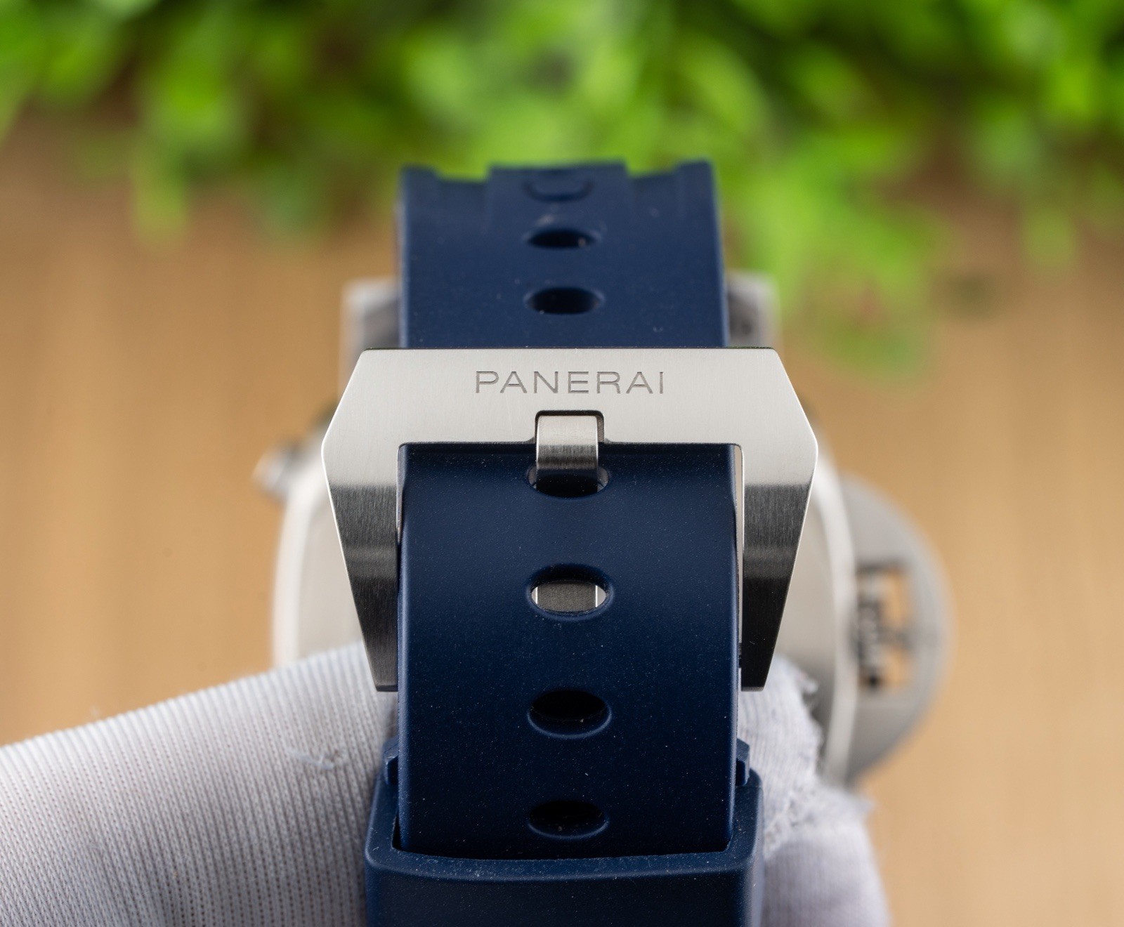 Panerai Luminor Chronograph 44 White Dial PAM01218 / PAM1218 with Box & Papers!!