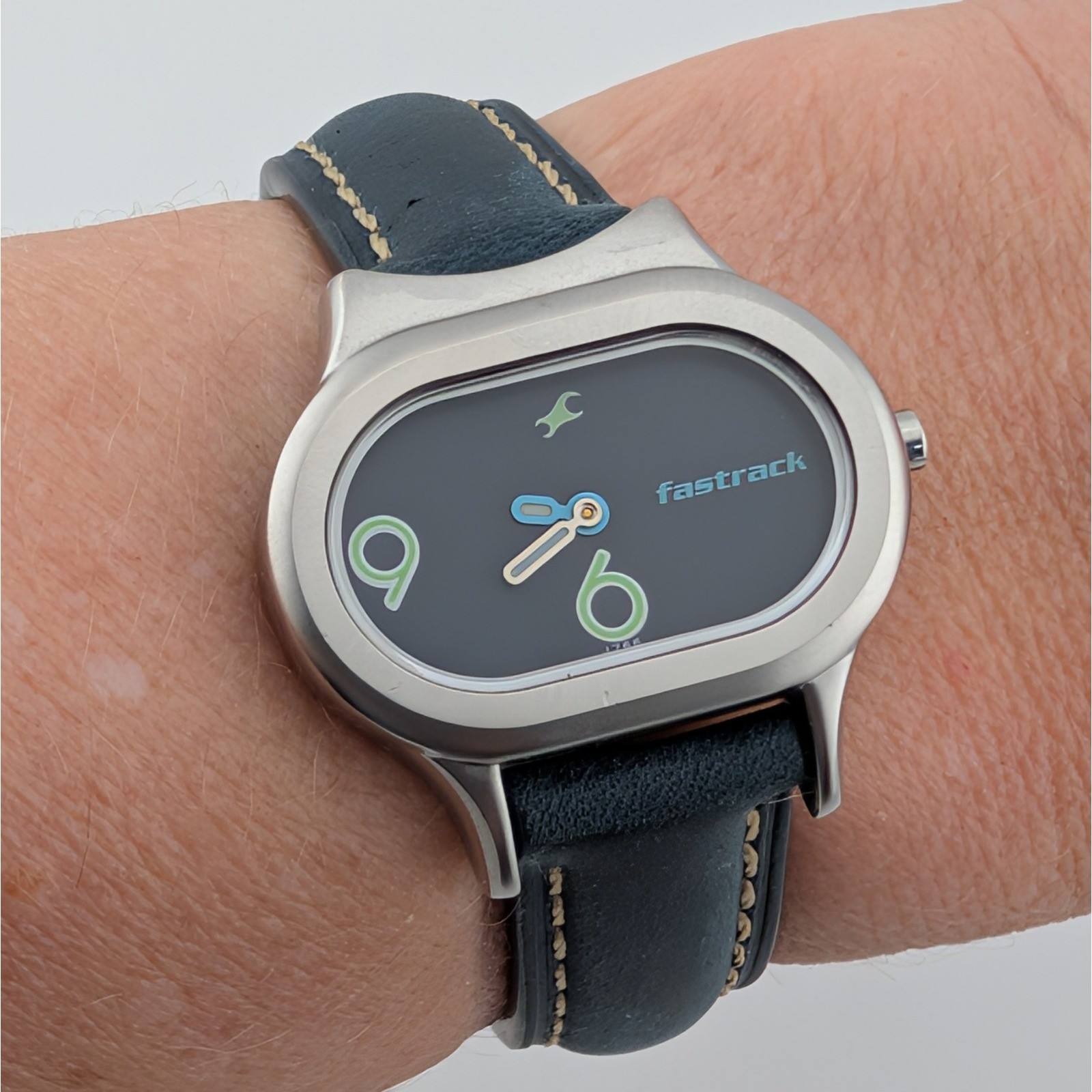 Fastrack Blue Minimalist Oval Watch Y2K Futuristic Art Dial India 30mm