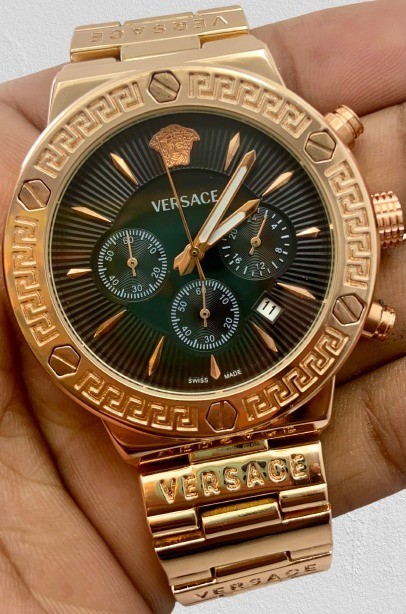 Beautiful Versace Greca Chronograph-Date Black Dial Quartz Men’s Wristwatch