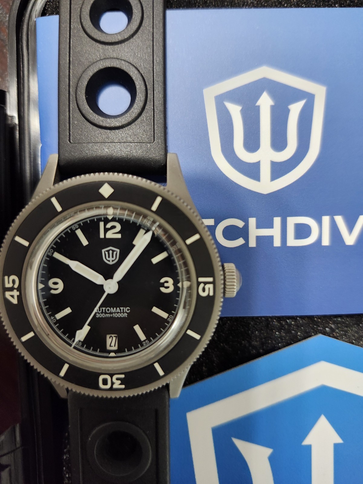 Watchdives Automatic Diver Watch 300m 40mm Black Dial Date Black Rubber Strap