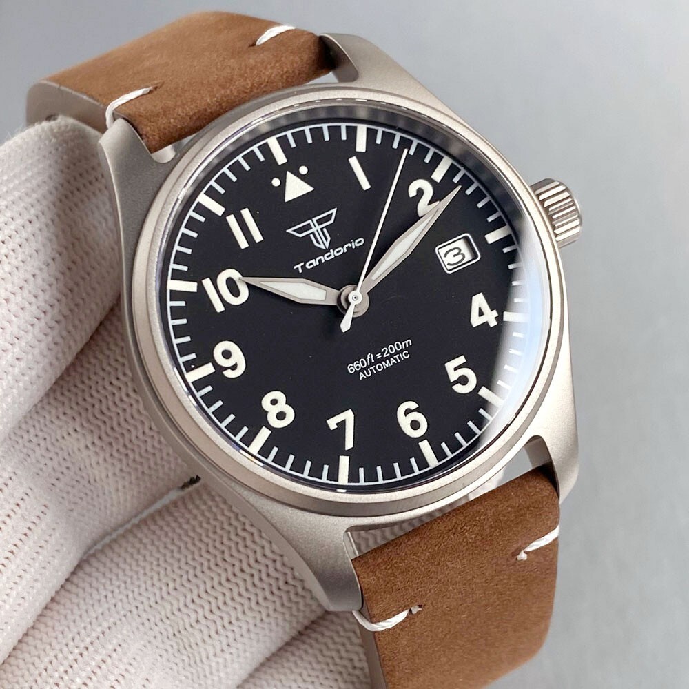 39mm Titanium Pilot Sapphire Glass 20ATM Men NH35 Automatic Movement Watches