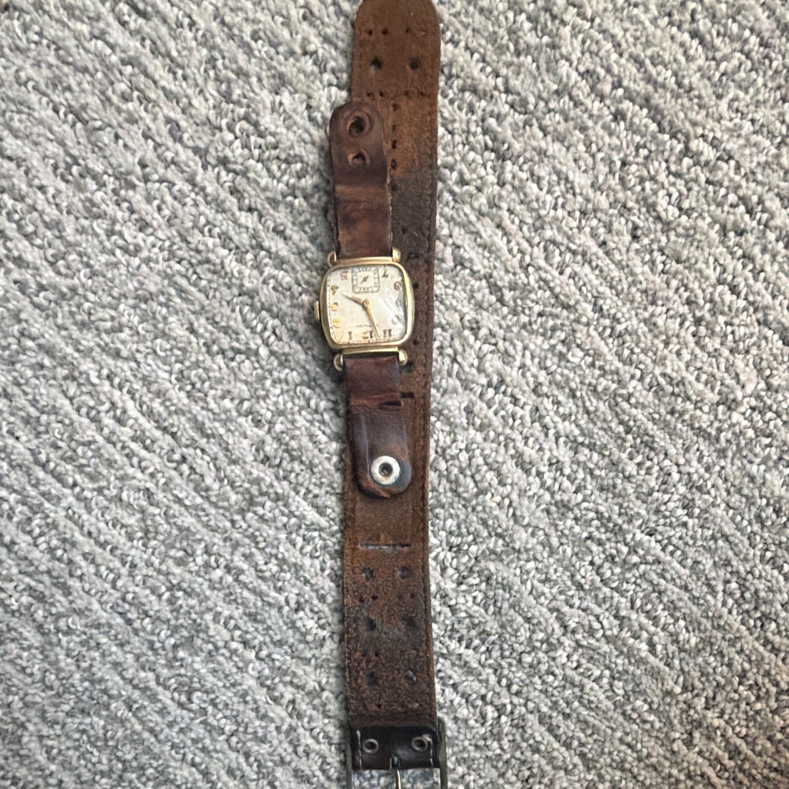 Hamilton 1930s Vintage Manual Wind Cushion Gold Case White Dial Brown Leather