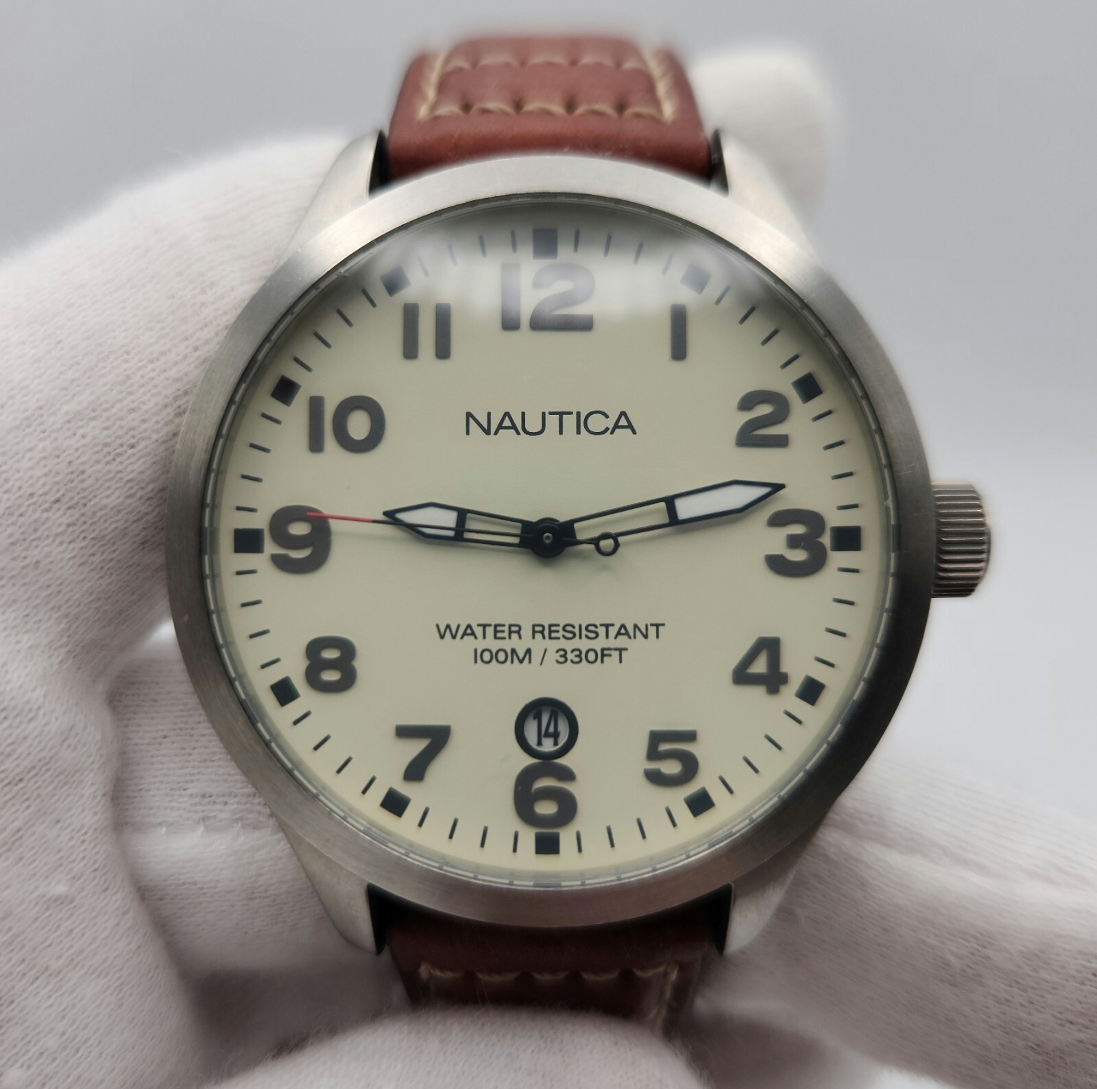 Nautica Mens Silver Tone Case w/ Screw Down Crown Quartz Watch