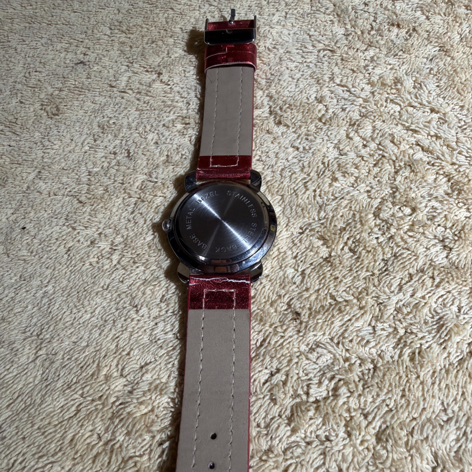 Cardinal watch, Red band new battery