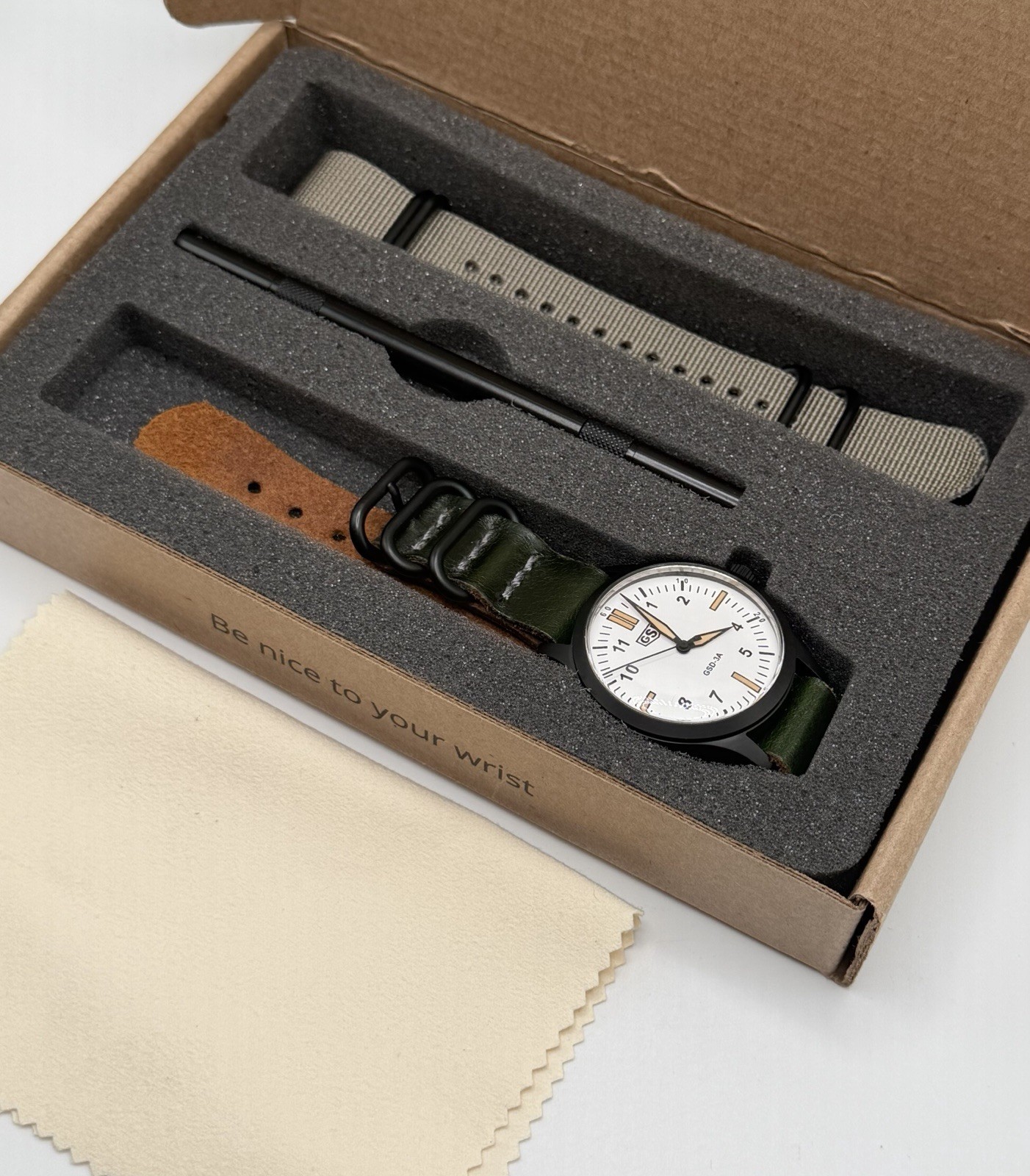 Greg Stevens Design GSD-3A Snowy Field Men’s Automatic Watch