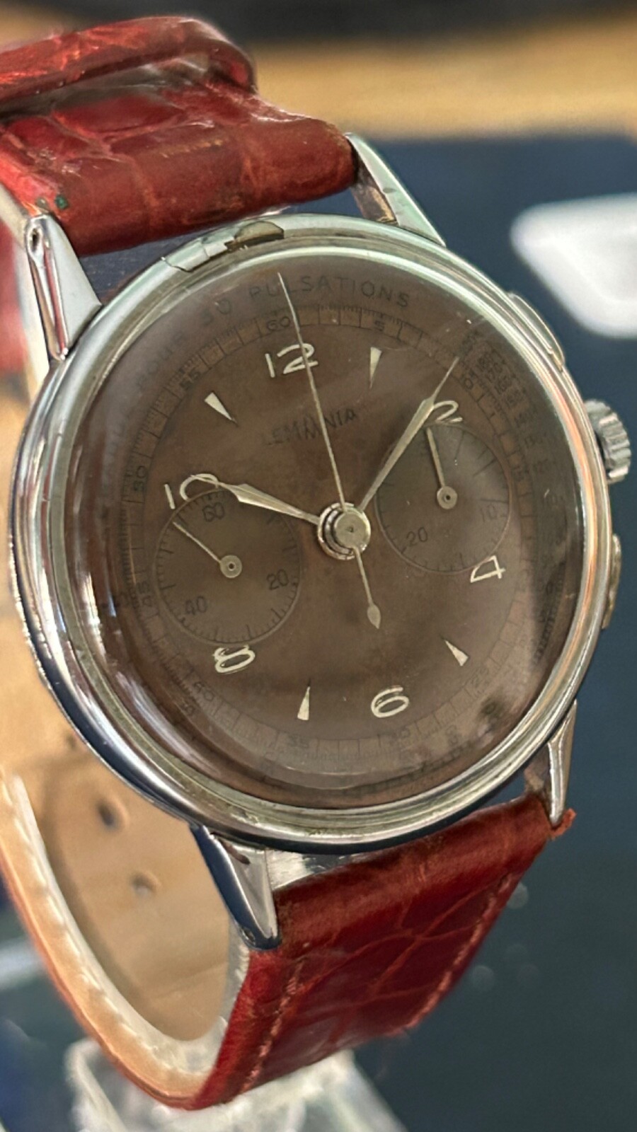 Lemania Chronograph Vintage Original Tropical Dial Cal. 27CH Extremely Rare