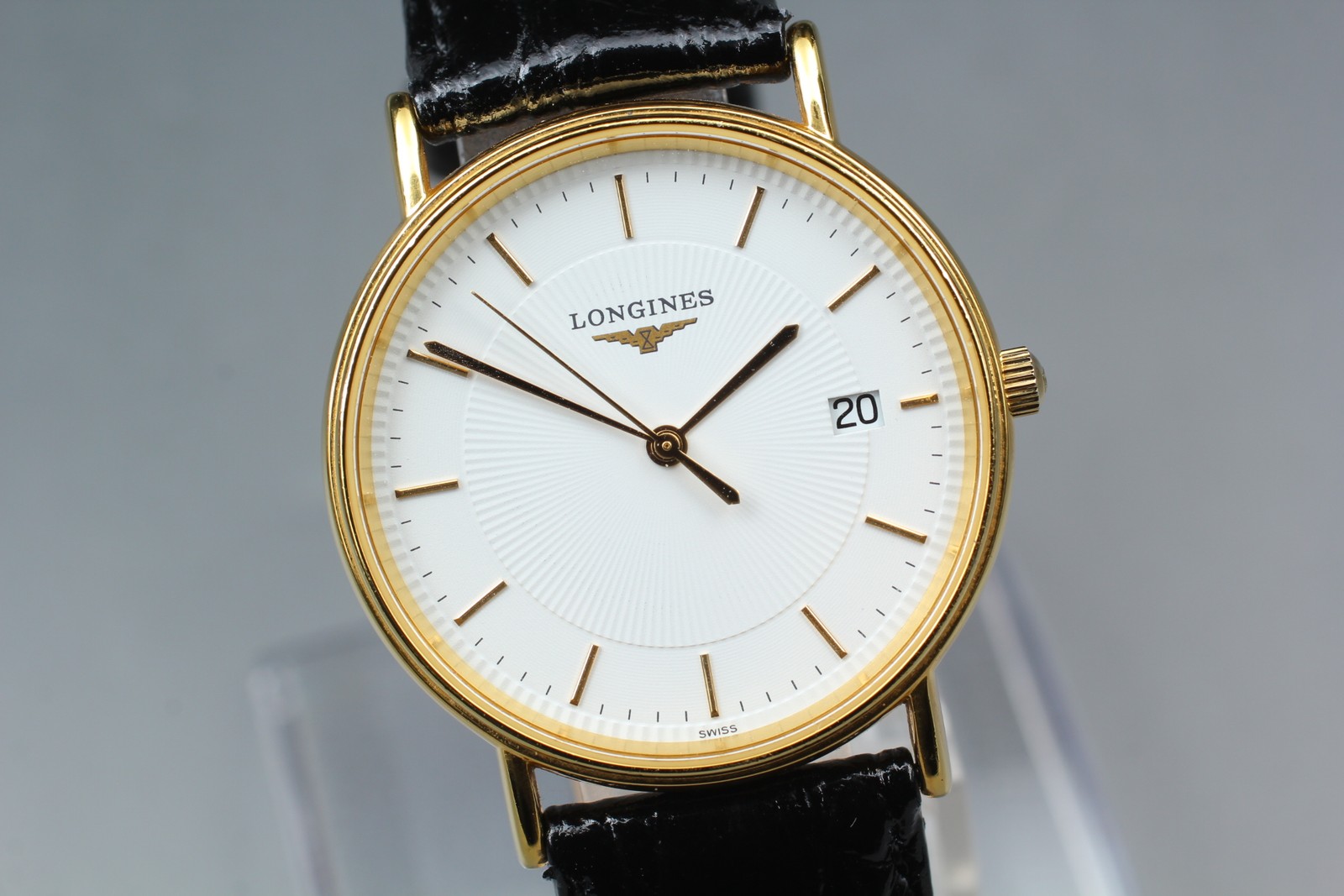 [N MINT] Longines Grand Classic L4.720.2 33mm White Dial Date Quartz Men’s Watch