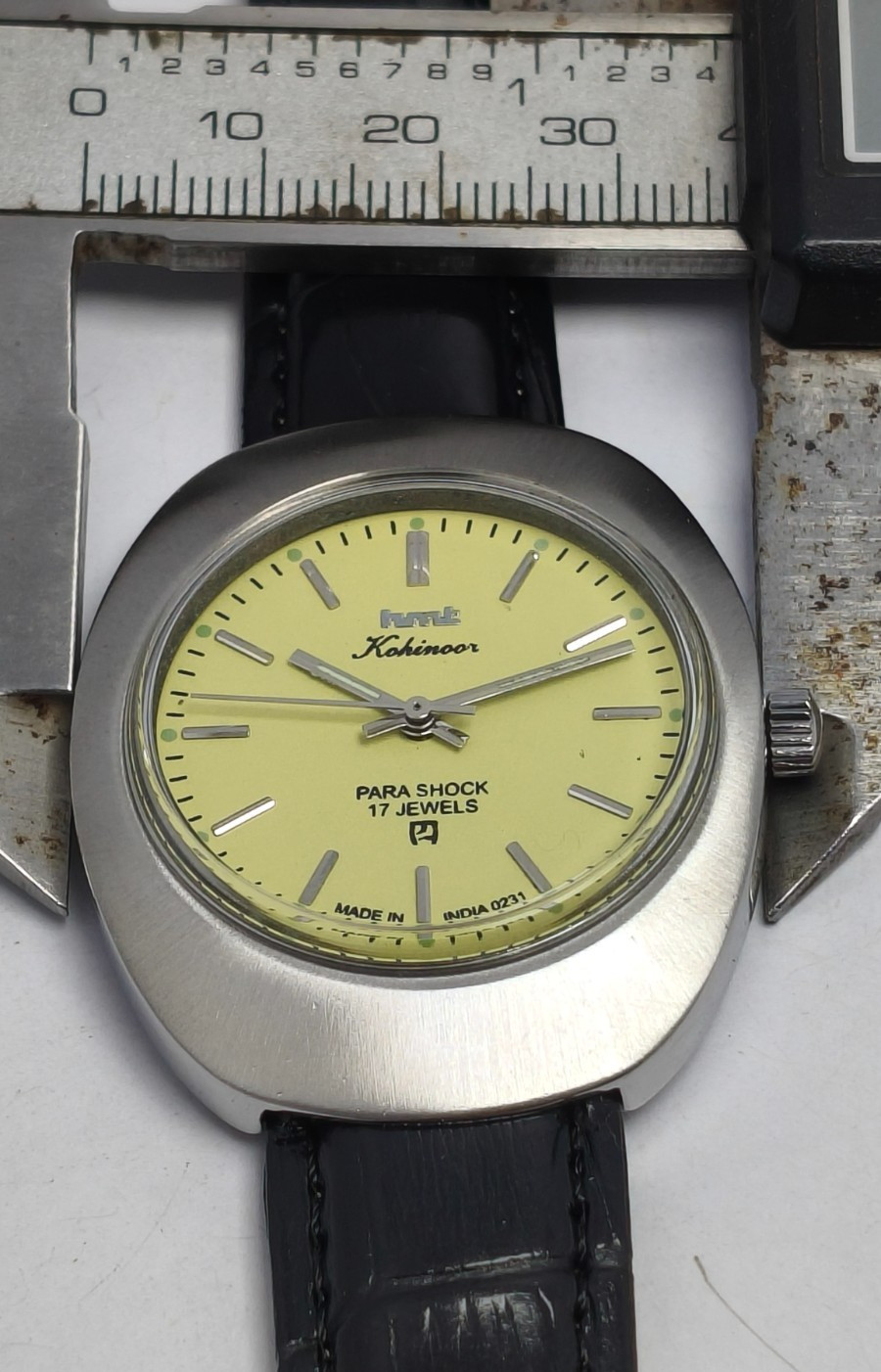 HMT Kohinoor 17 Jewels Hand Winding Wrist Watch For Men’s In Working Condition