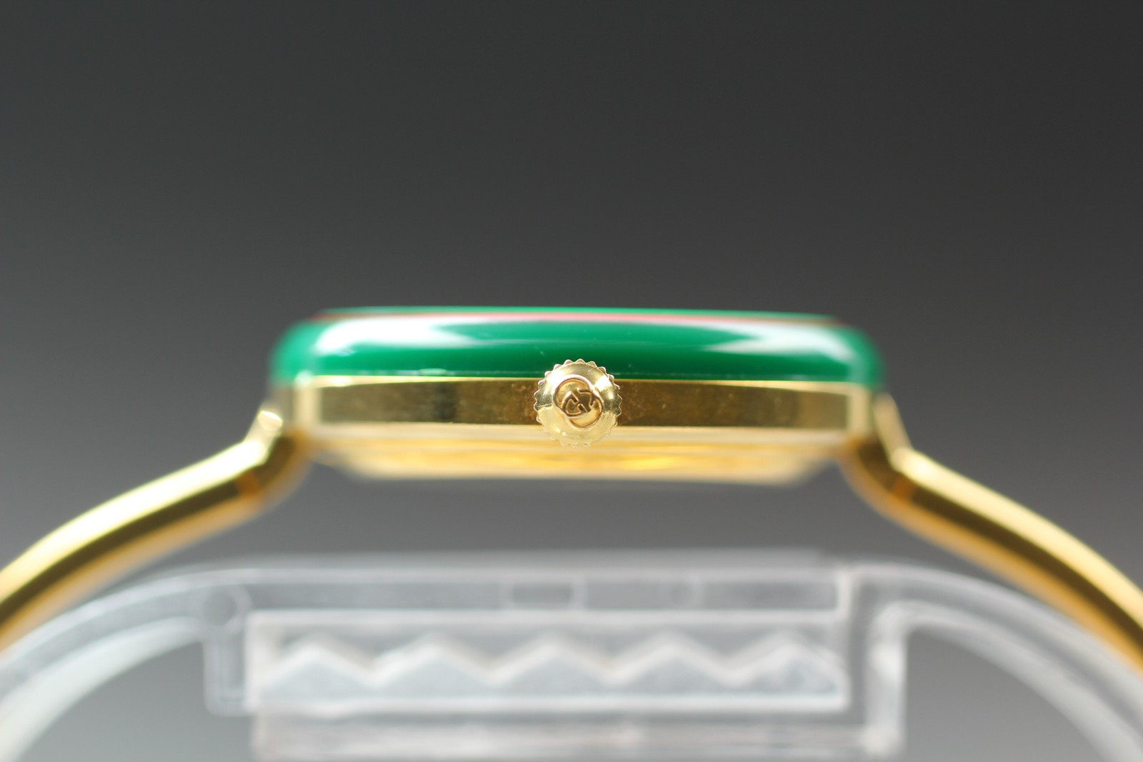 [Near MINT w/ BOX ] Gucci Change Bezel 11/12.2 Women Watch Gold 12 Colors JAPAN