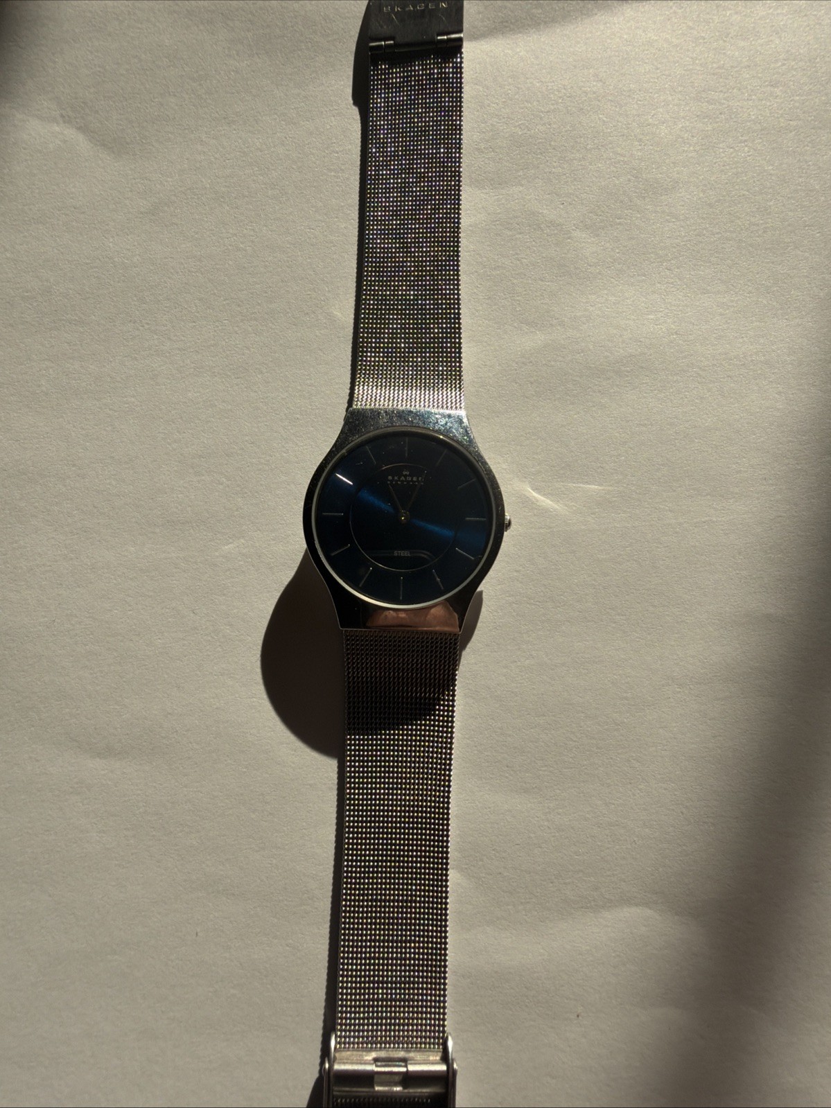 SKAGEN 233LSSN DENMARK 34mm SLIM TITANIUM WATCH BLUE DIAL NEW BATTERY