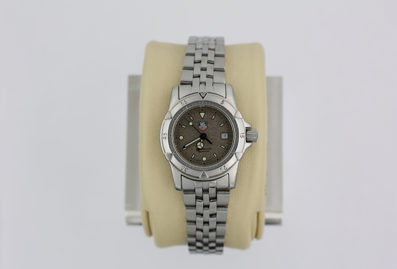 TAG Heuer WD1411.BA0614 Womens 1500 Series Professional Quartz Watch Brown Sand