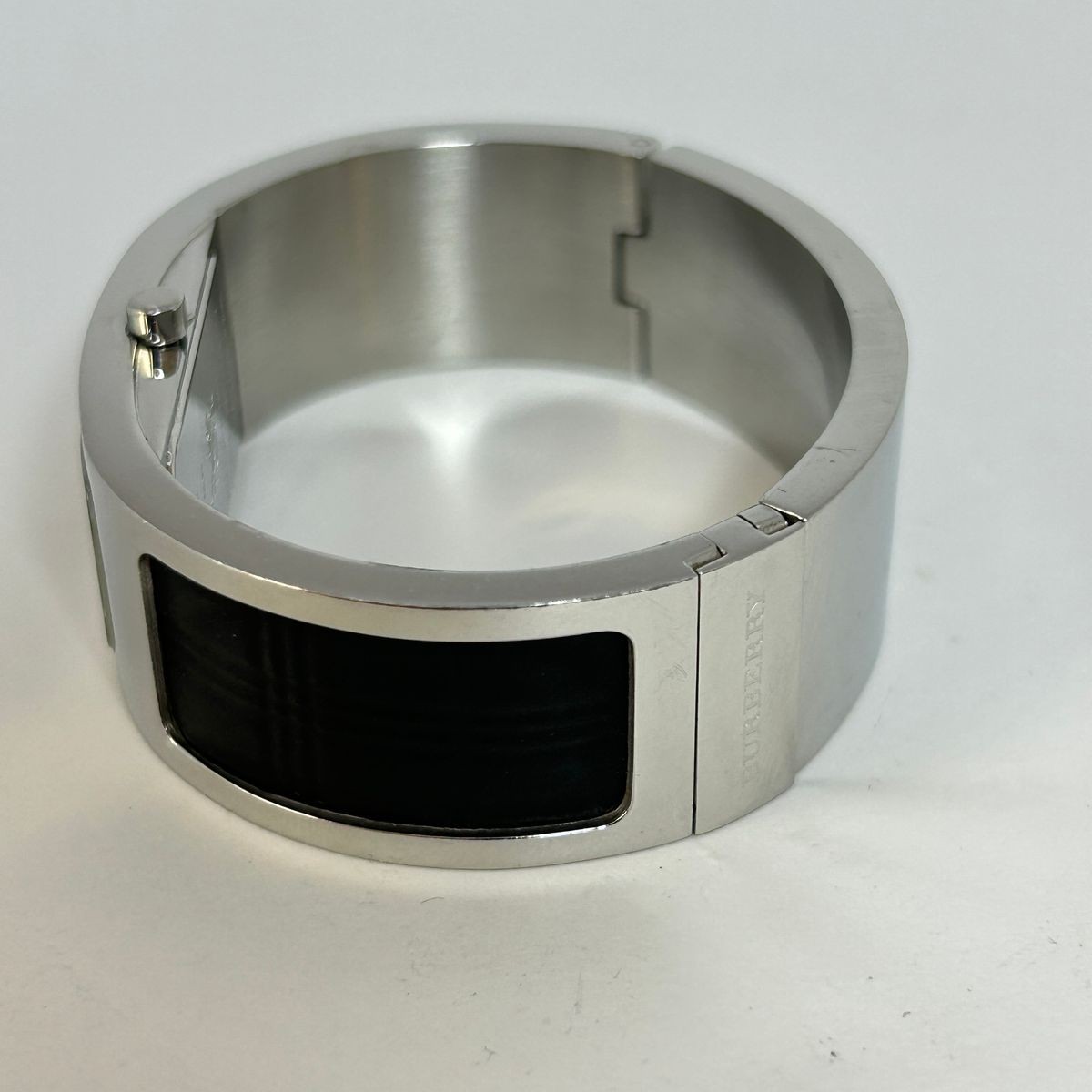BUBERRY Burberry bangle black quartz ladies