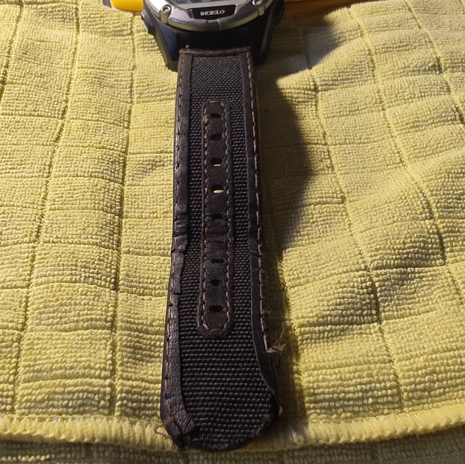 Timex Expedition Digital M252 (T49948) – 100M Waterproof, Indiglo, 2013