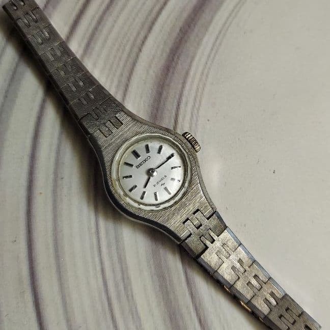Antique Seiko women’s watch with engraved and decorated bracelet.