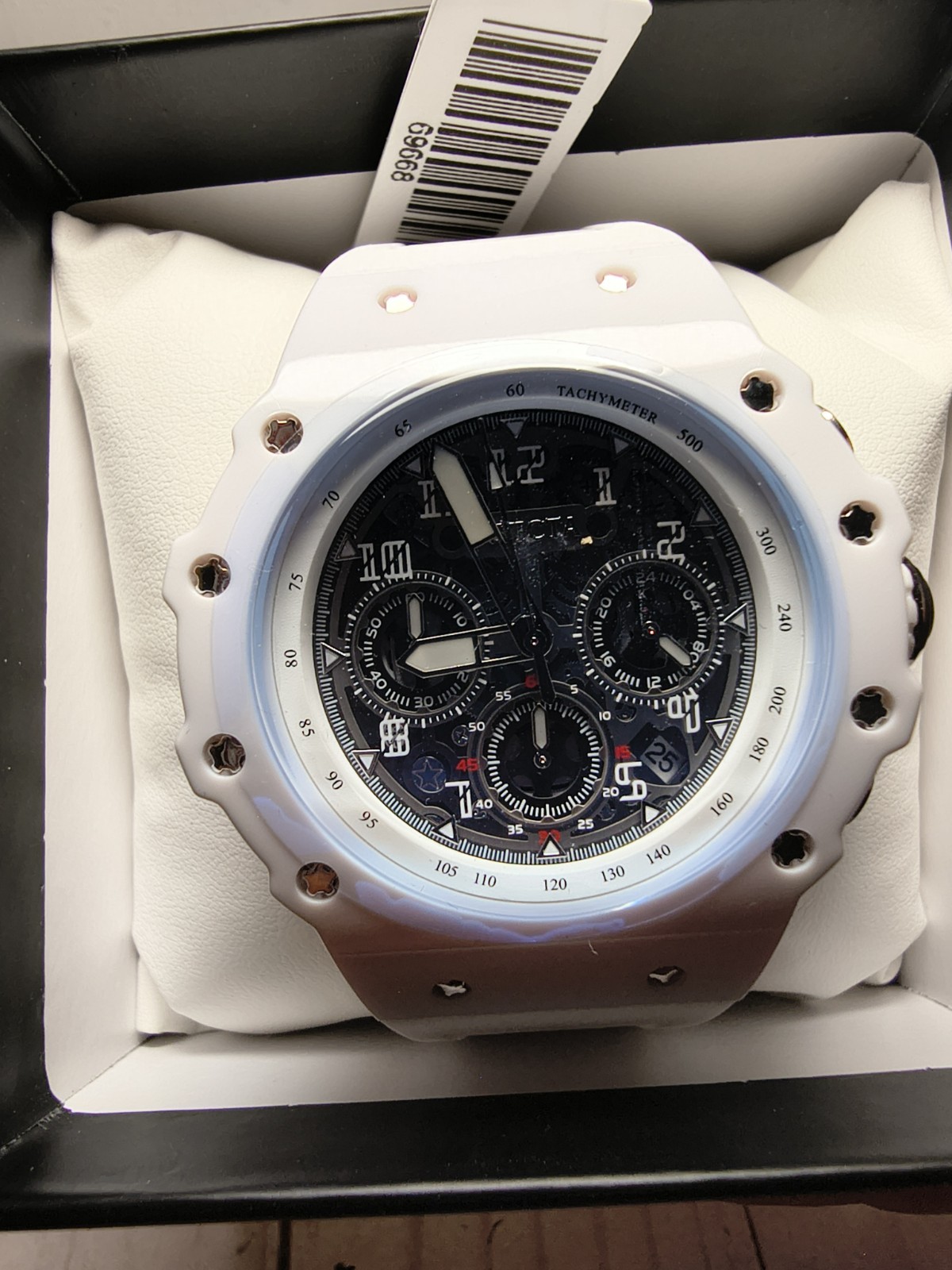 Invicta Racing Vaulthan Men’s Watch – 44mm. White With Tags