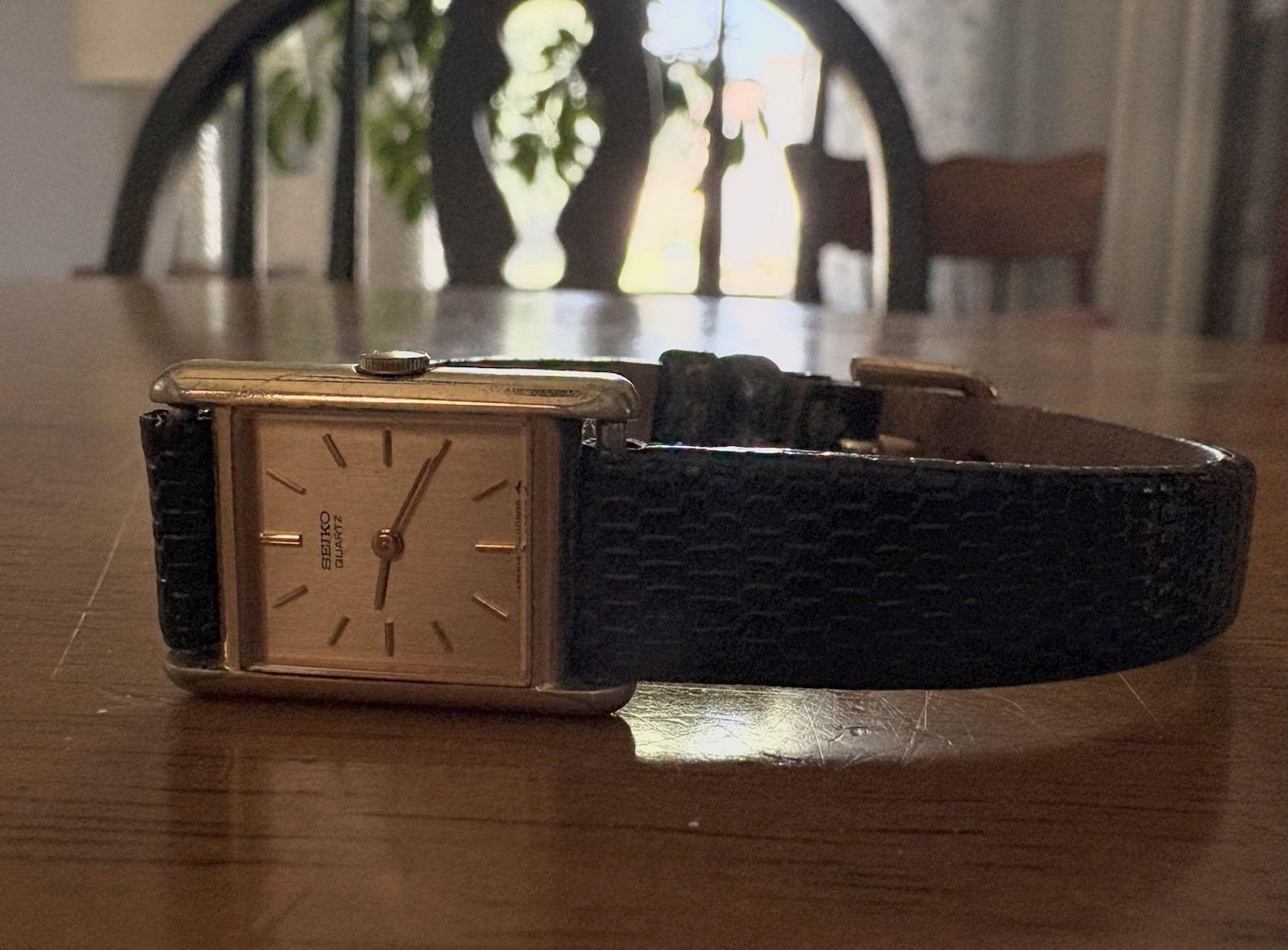 Vintage Iconic Seiko Women’s Tank Watch 18mm Gold Tone Black Leather Band